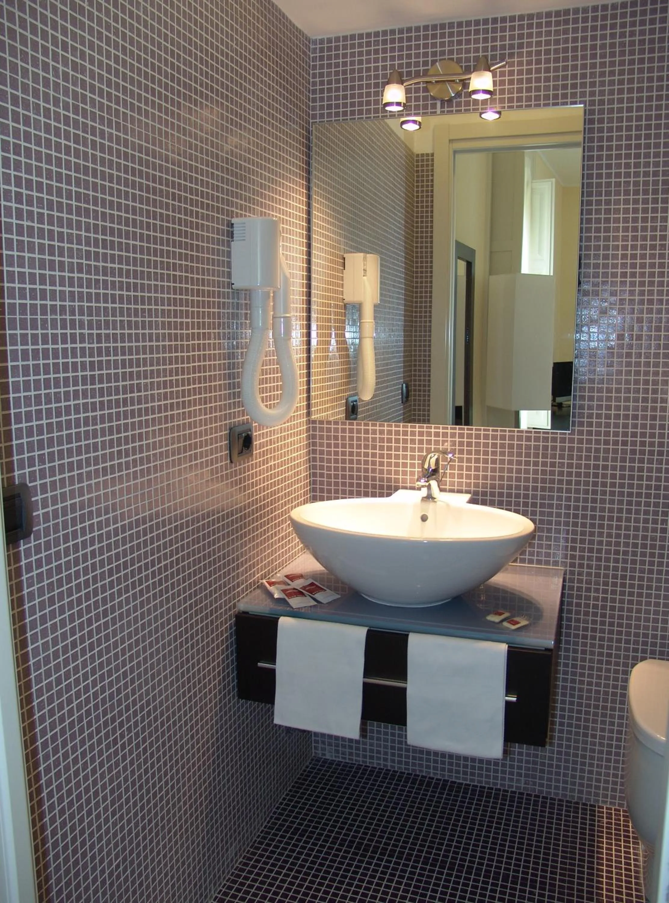 Bathroom in Blurooms