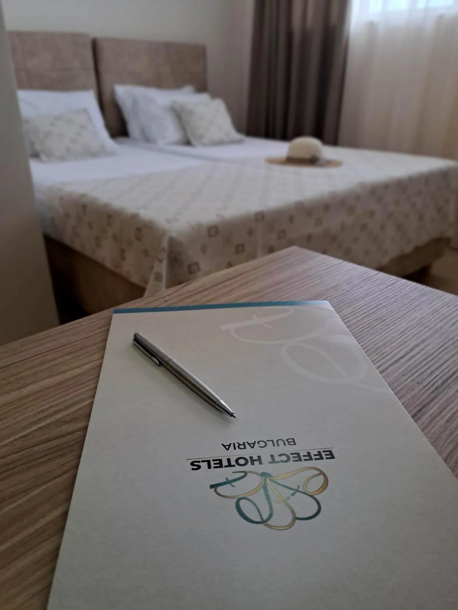 Bed in Effect Saint Mina