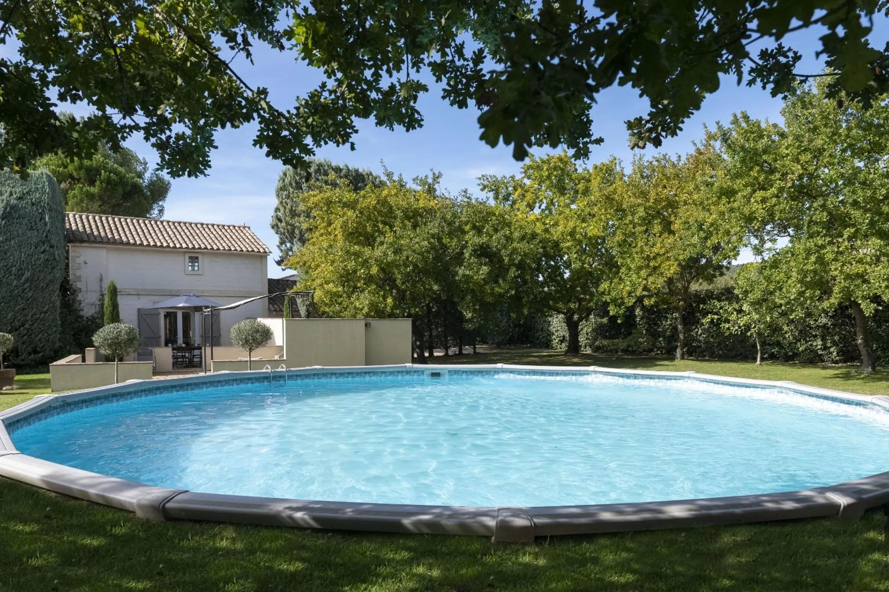 Pool view in Mas De Rosemarie