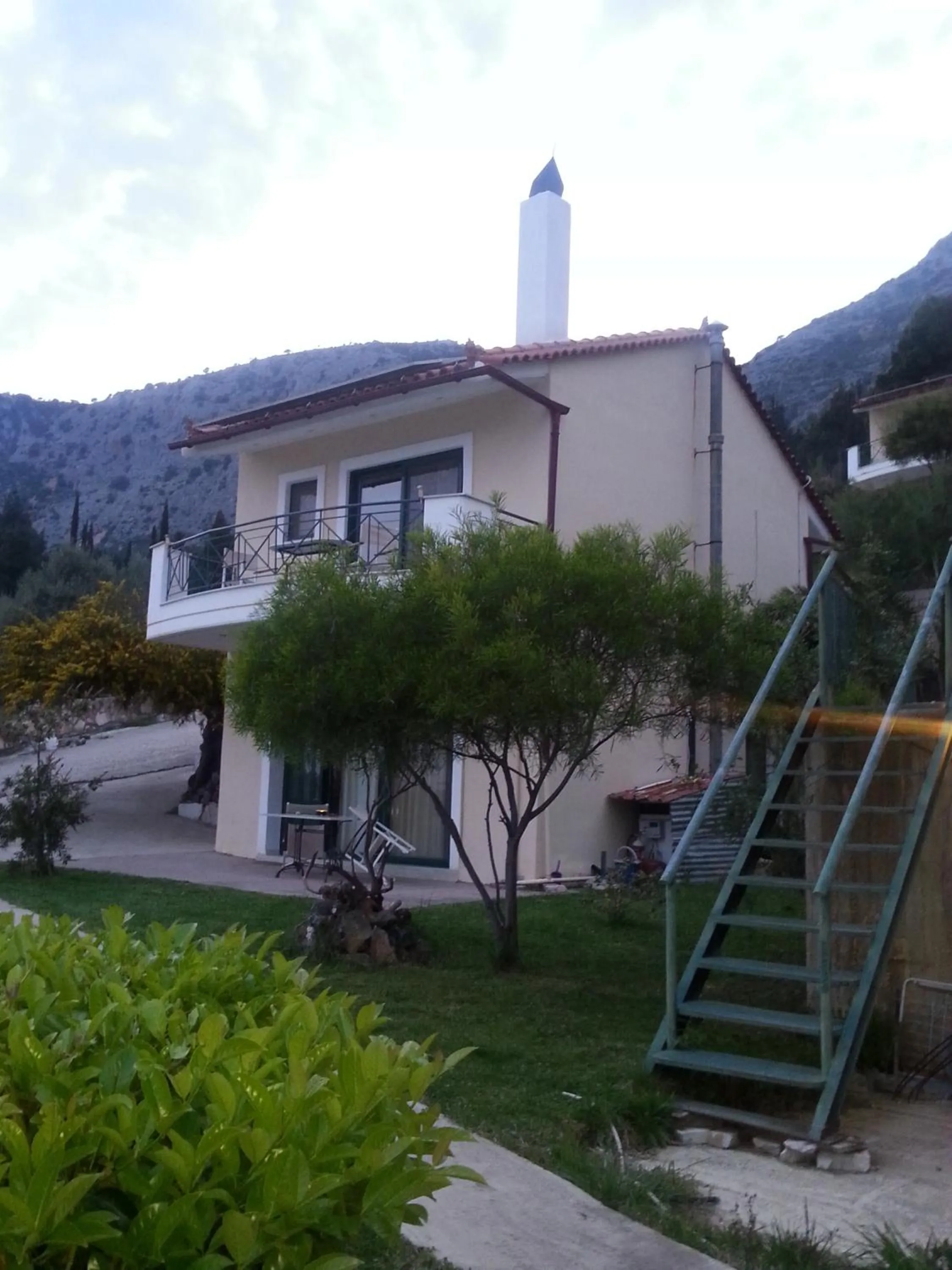 Property building in Giannis Village Resort