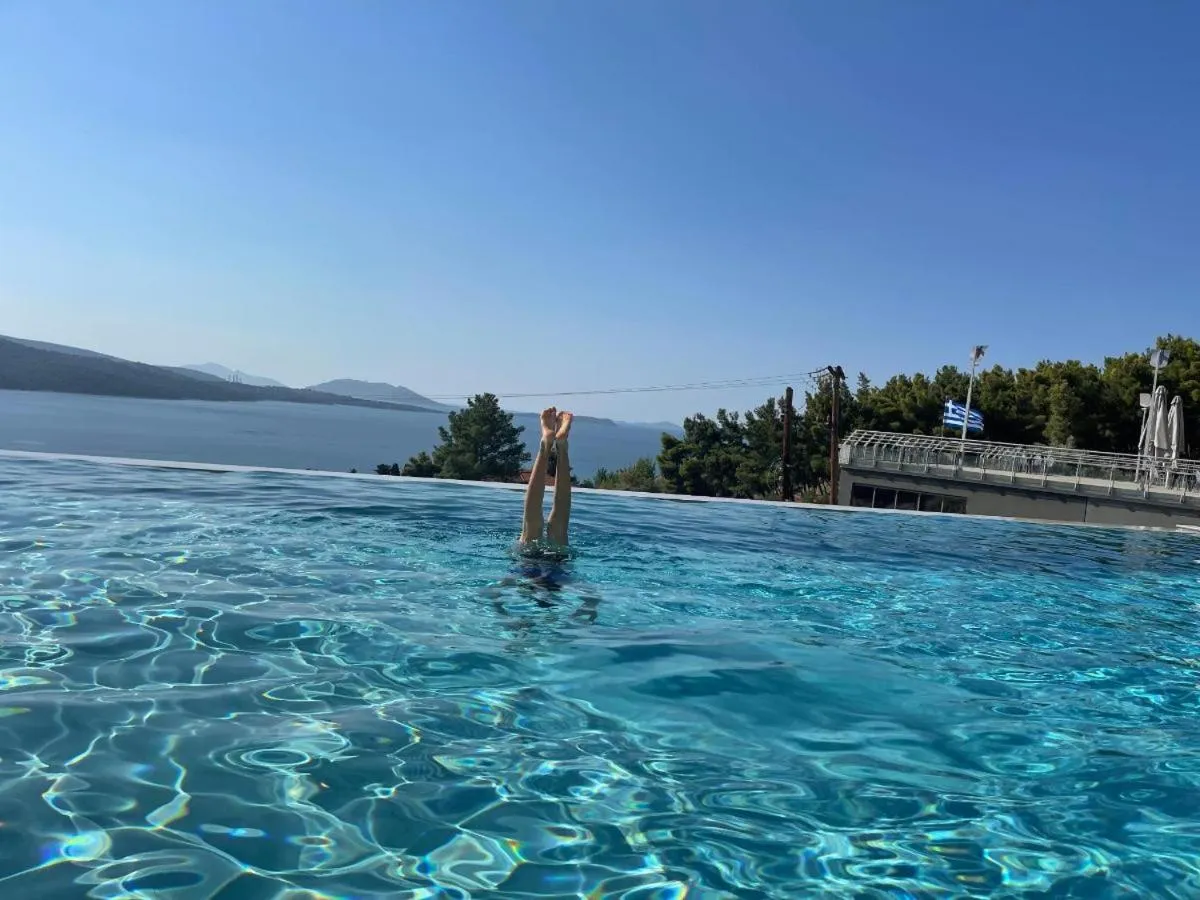 Swimming pool in Giannis Village Resort