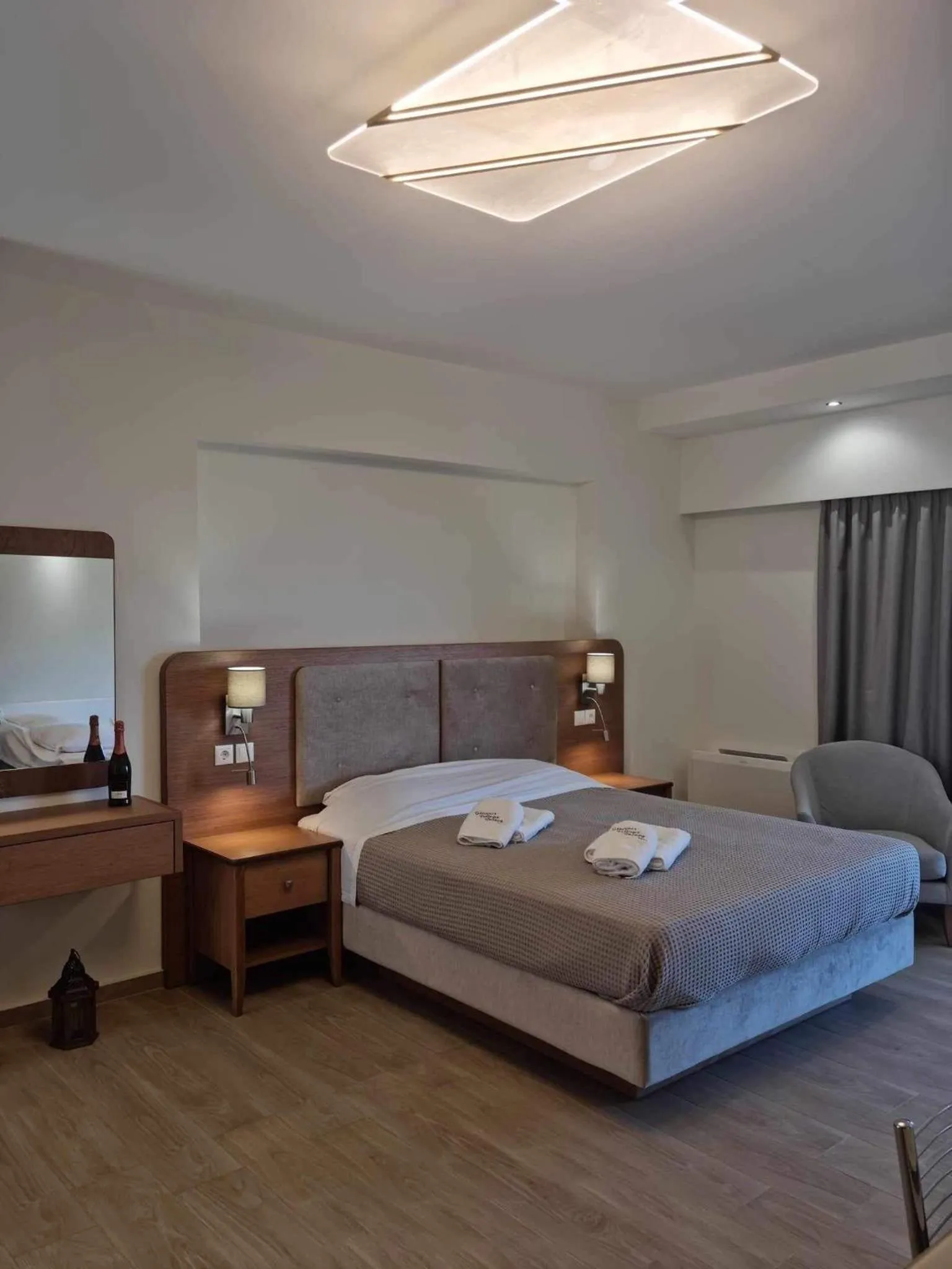 Bed in Giannis Village Resort