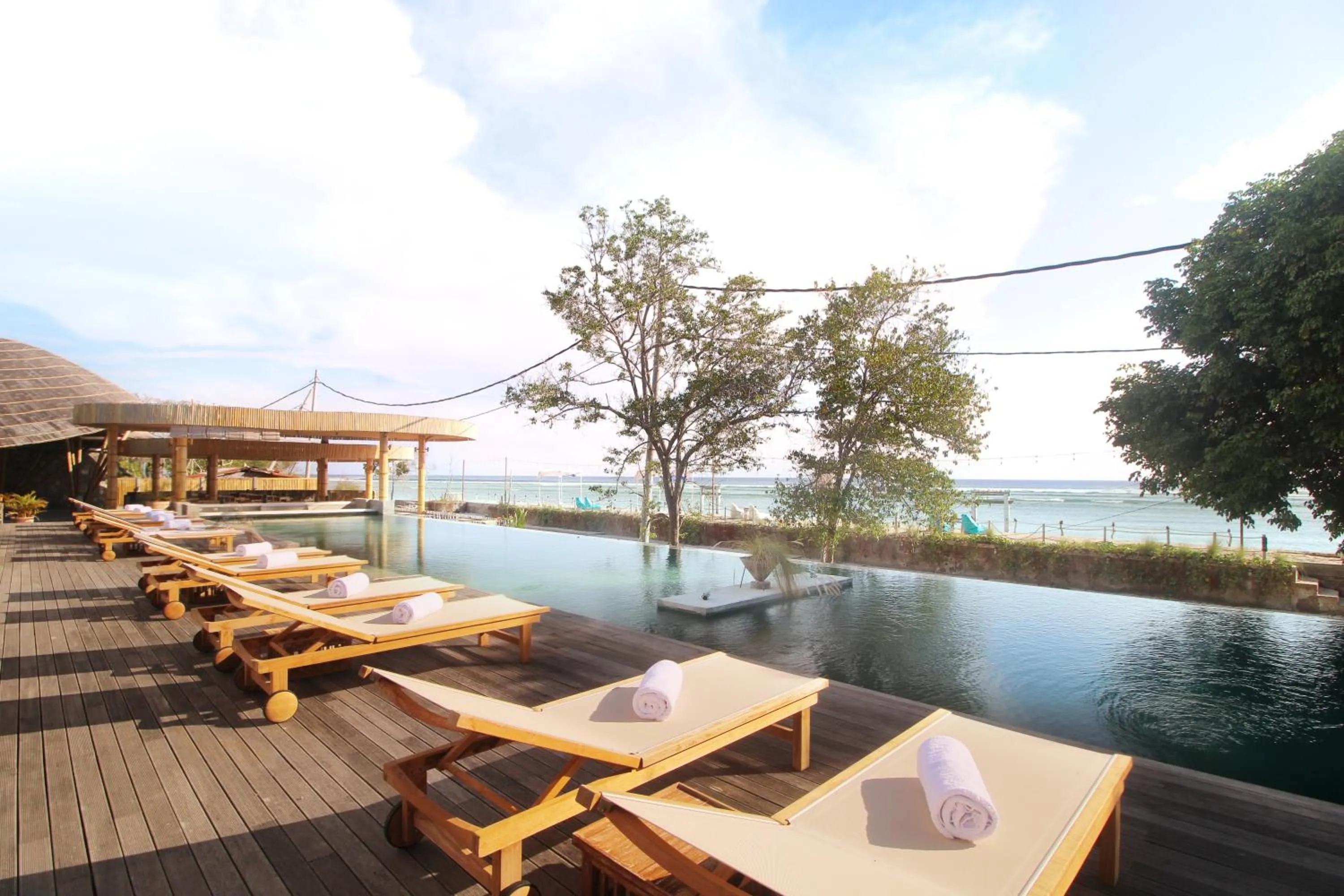 Swimming pool in Kardia Resort Gili Trawangan A Pramana Experience