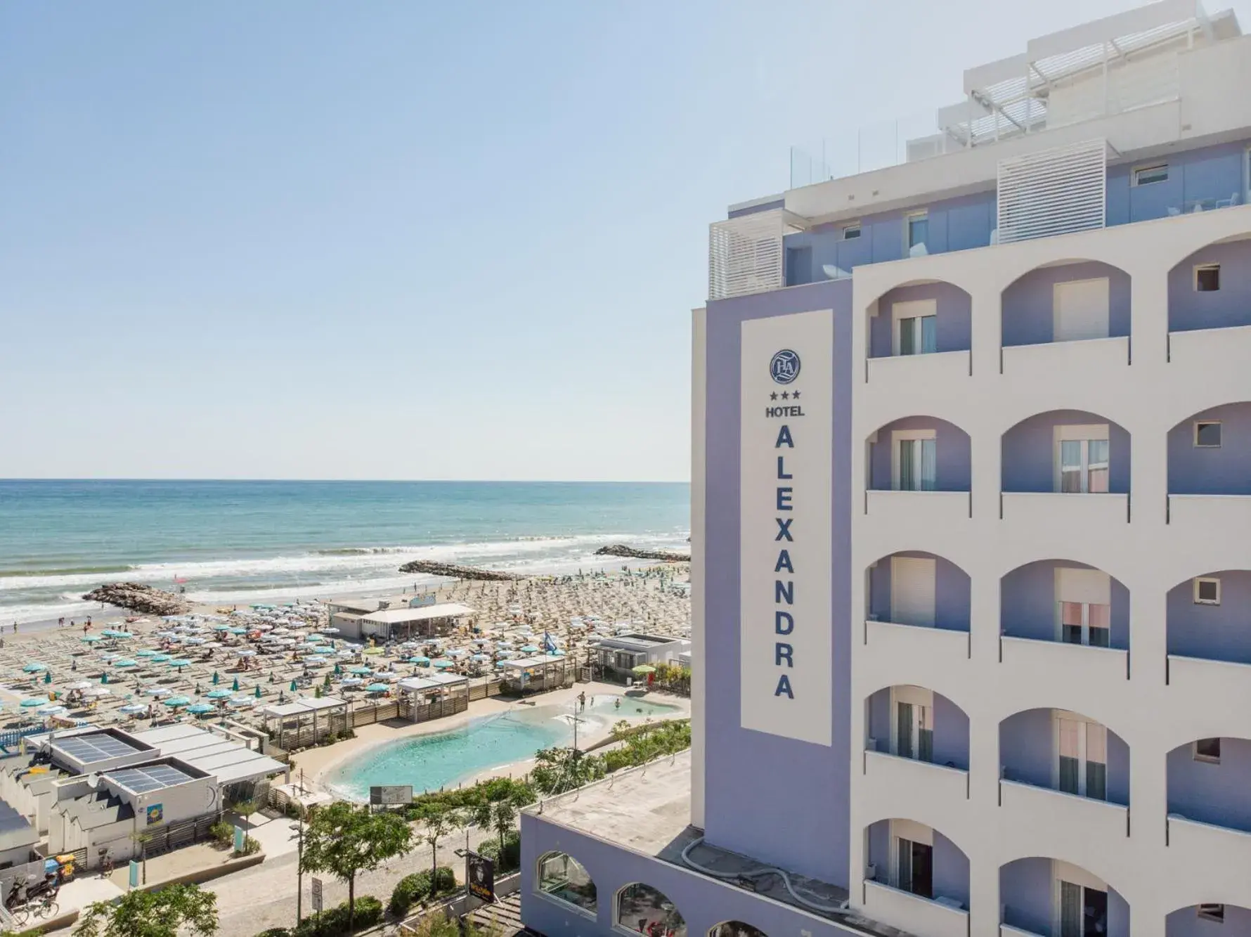 Alexandra BB & Brunch - Beach Front - Healthy XXL Breakfast & Brunch until 12 30 Alexandra BB & Brunch - Beach Front - Healthy XXL Breakfast & Brunch until 12 30