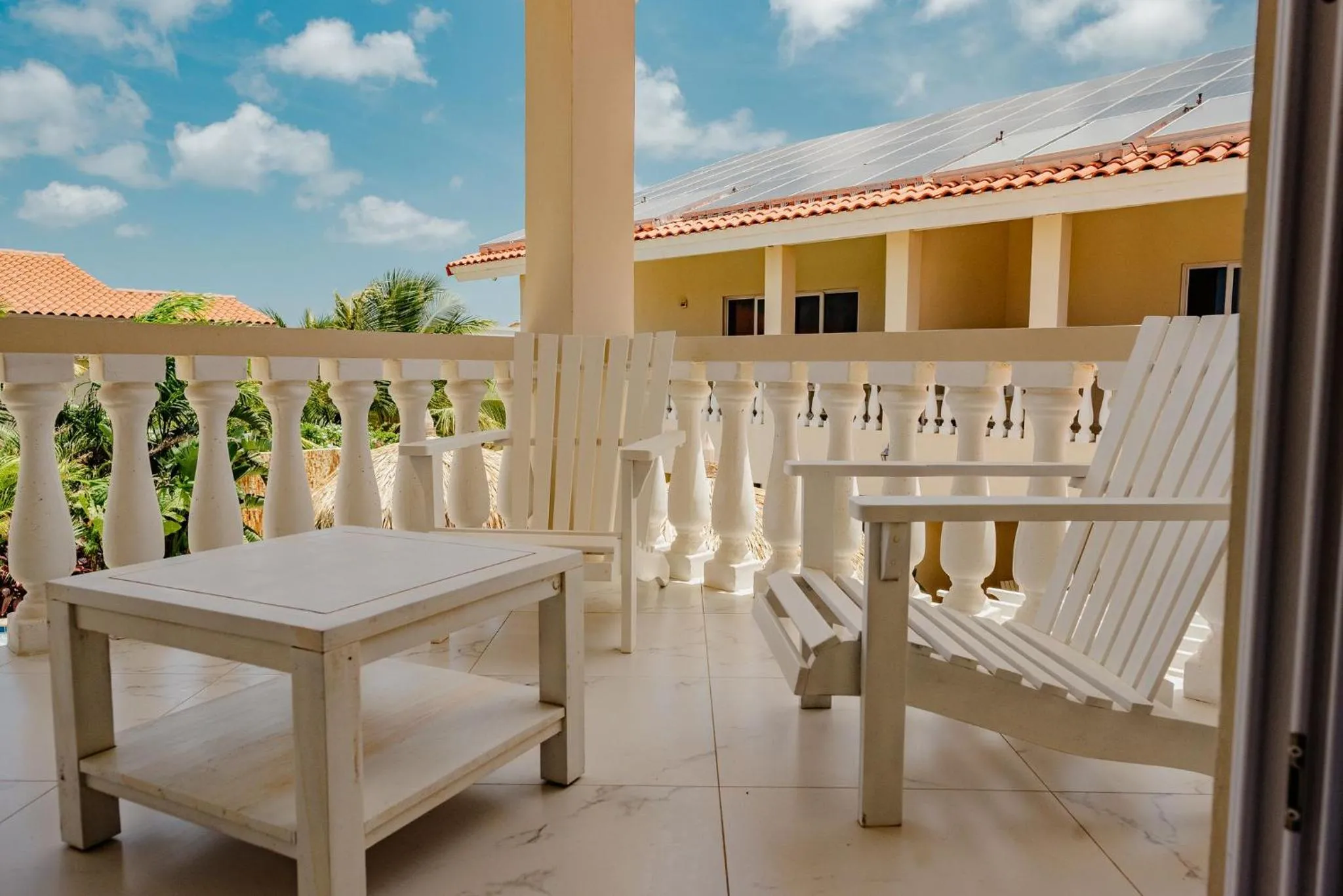 Balcony/Terrace in Elegant 2-bedroom apartment 2 km from Eagle beach