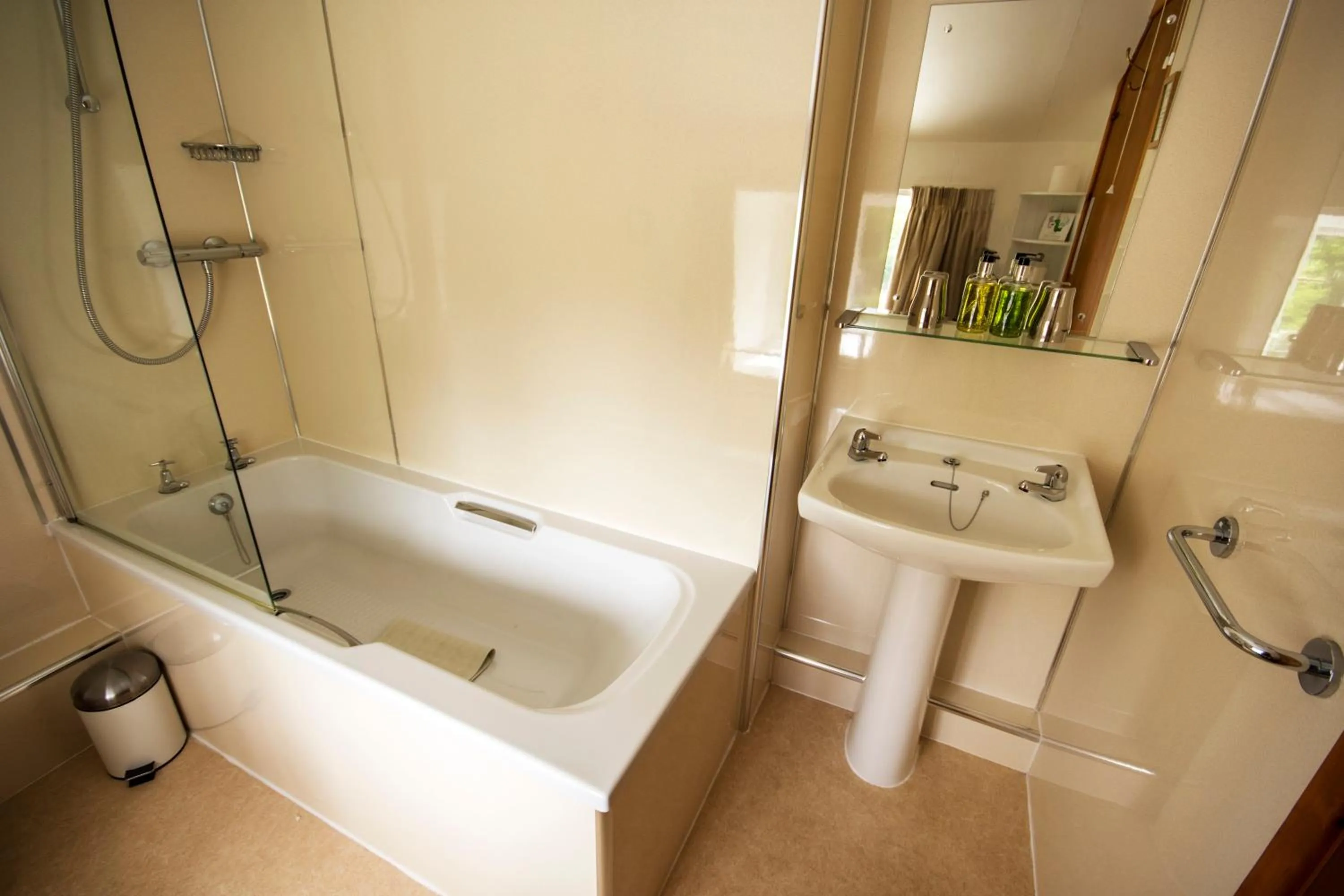 Bathroom in Rye Hill Farm