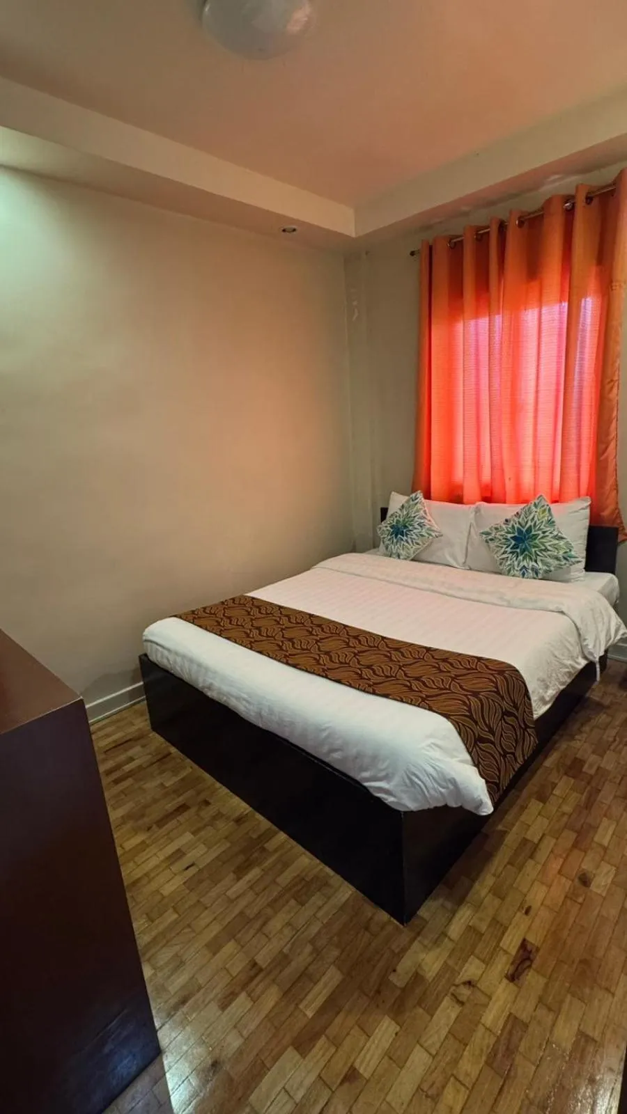 Bed in Elliannah Pines Hotel