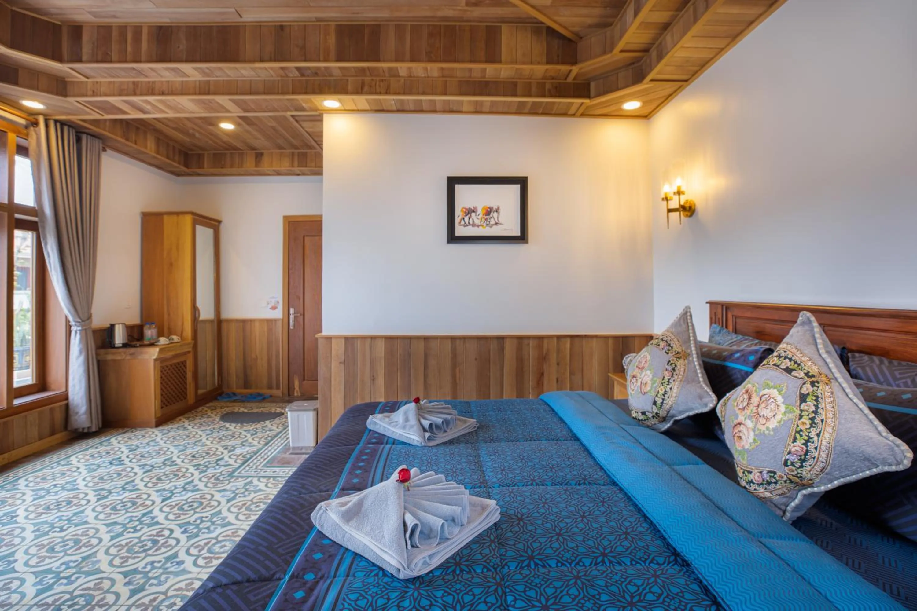 Bedroom, Bed in KNN Luxury Hill