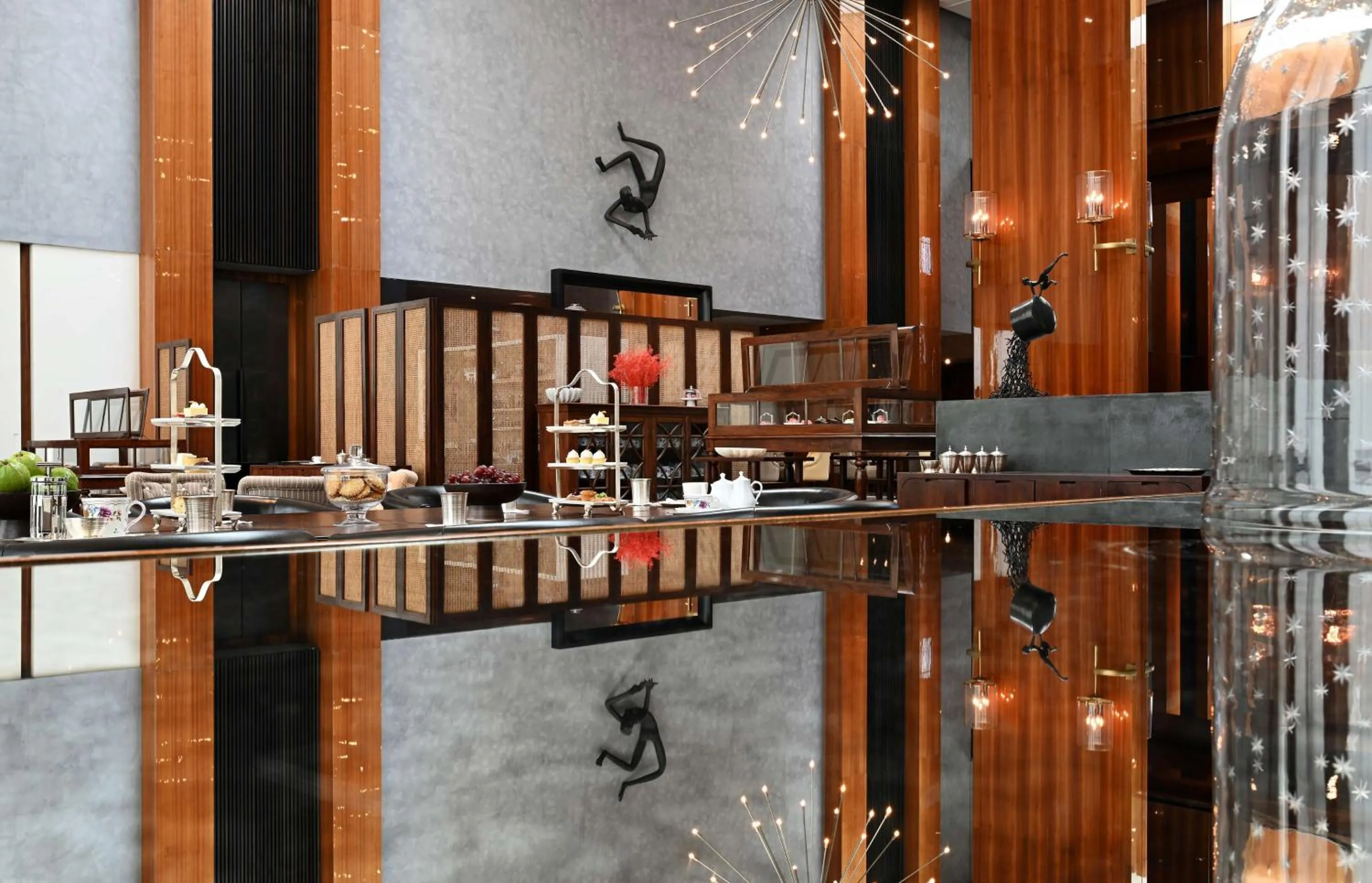 Lounge or bar in Grand Hyatt Gurgaon