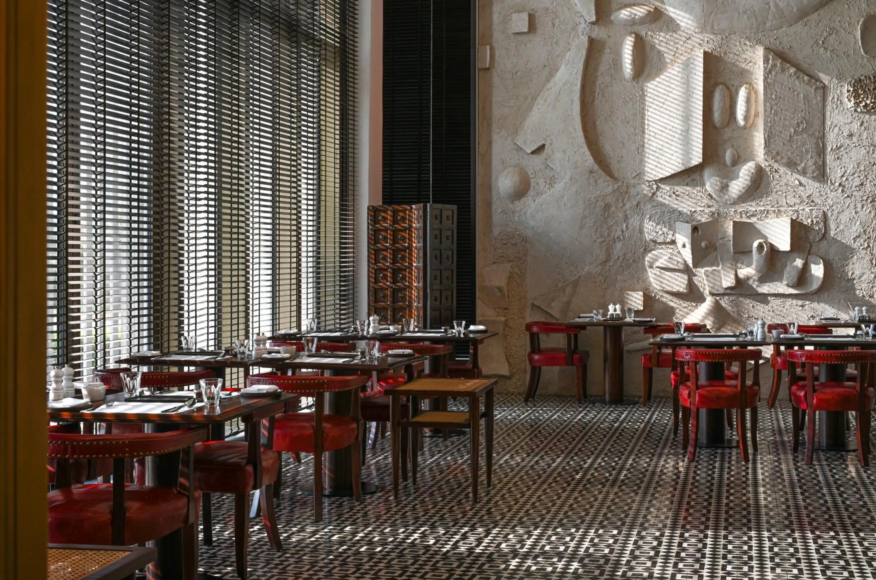 Restaurant/places to eat in Grand Hyatt Gurgaon