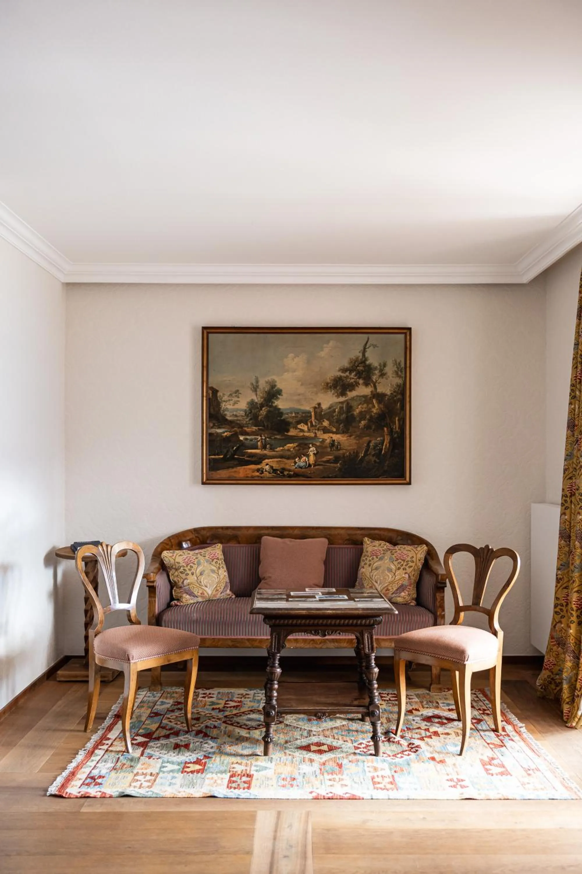 Photo of the whole room in Relais & Chateaux Hotel Castel Fragsburg