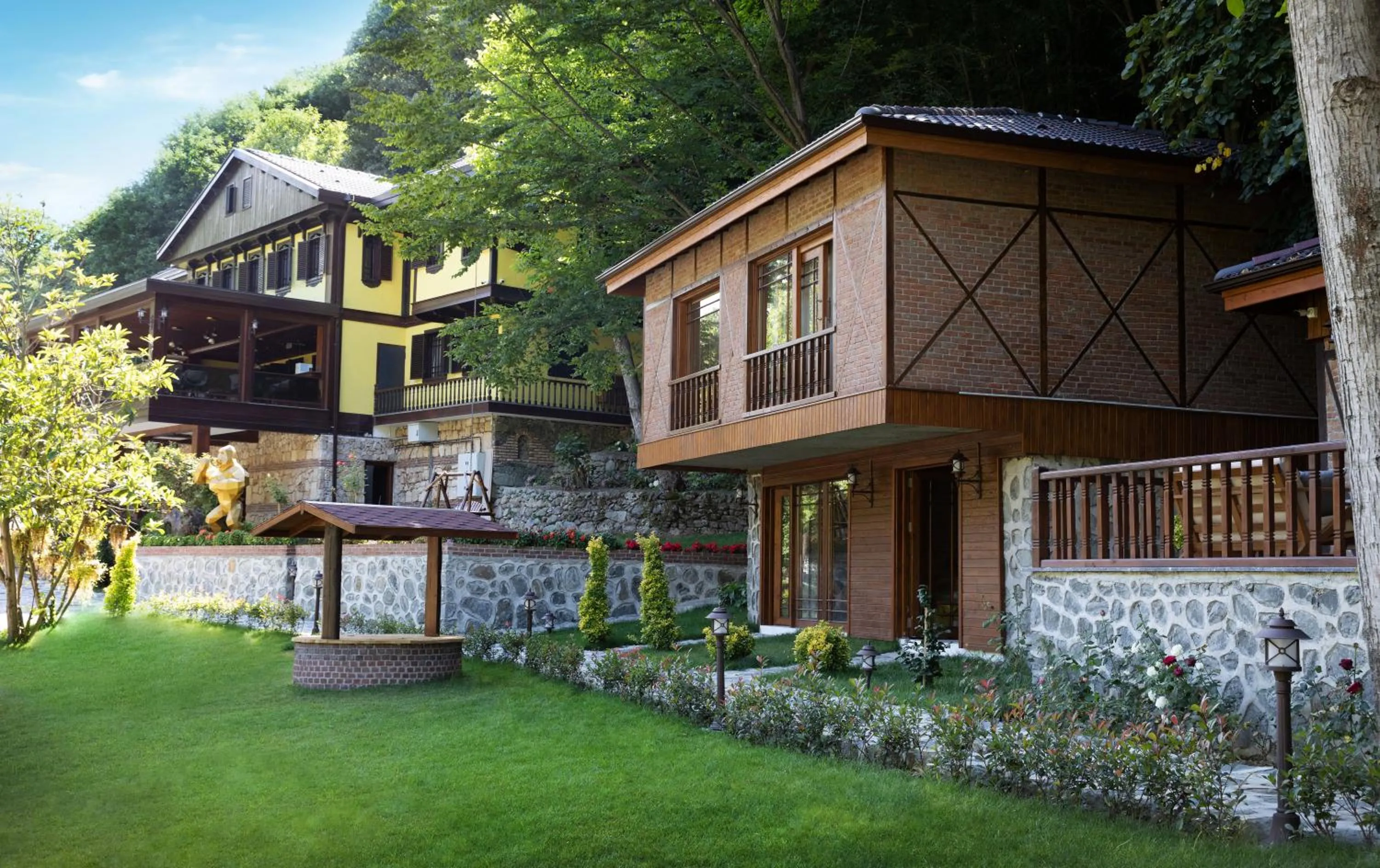 Property building in Casa Giallo Managed By Dedeman