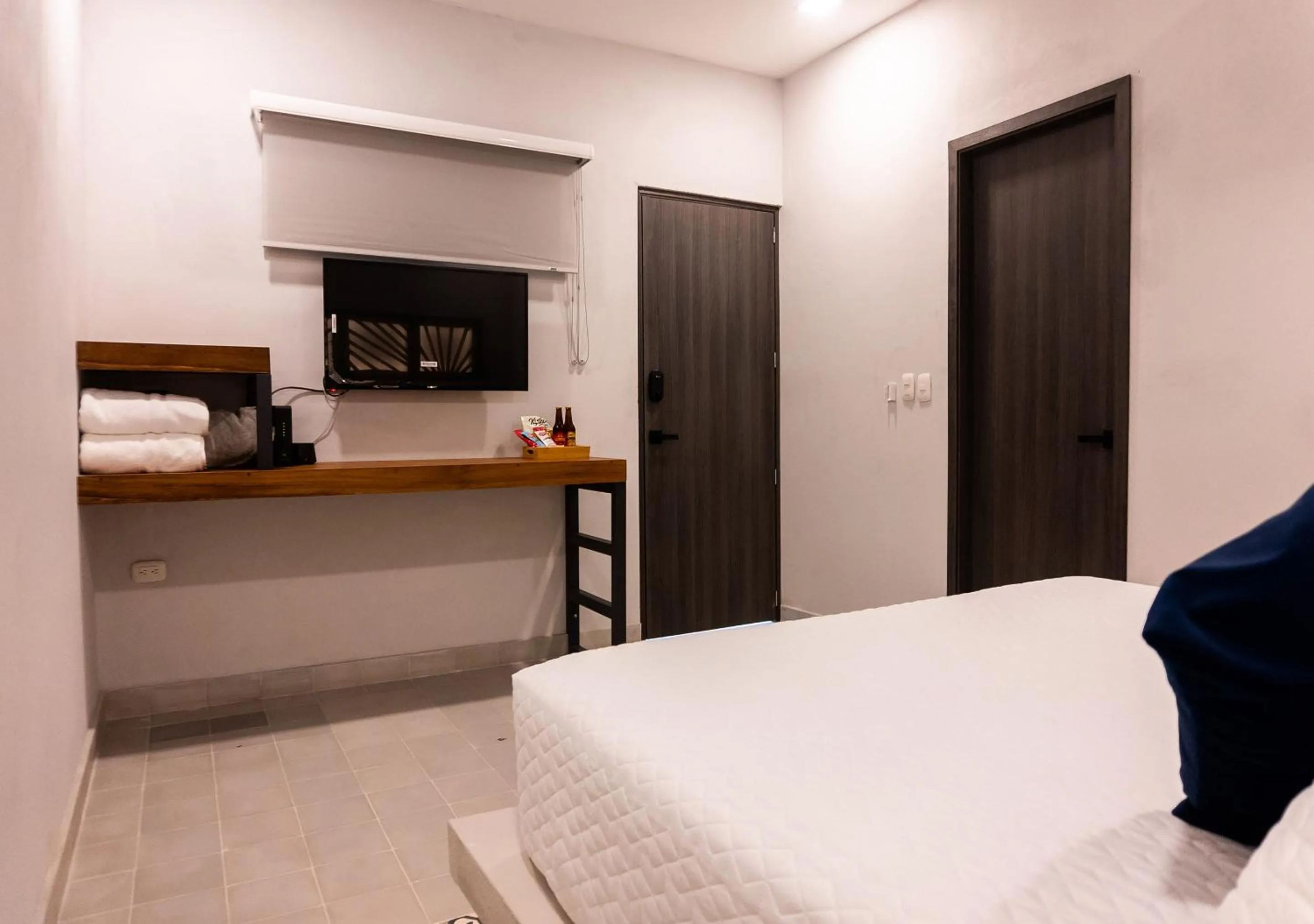 TV and multimedia, Bed in The Garden Suites