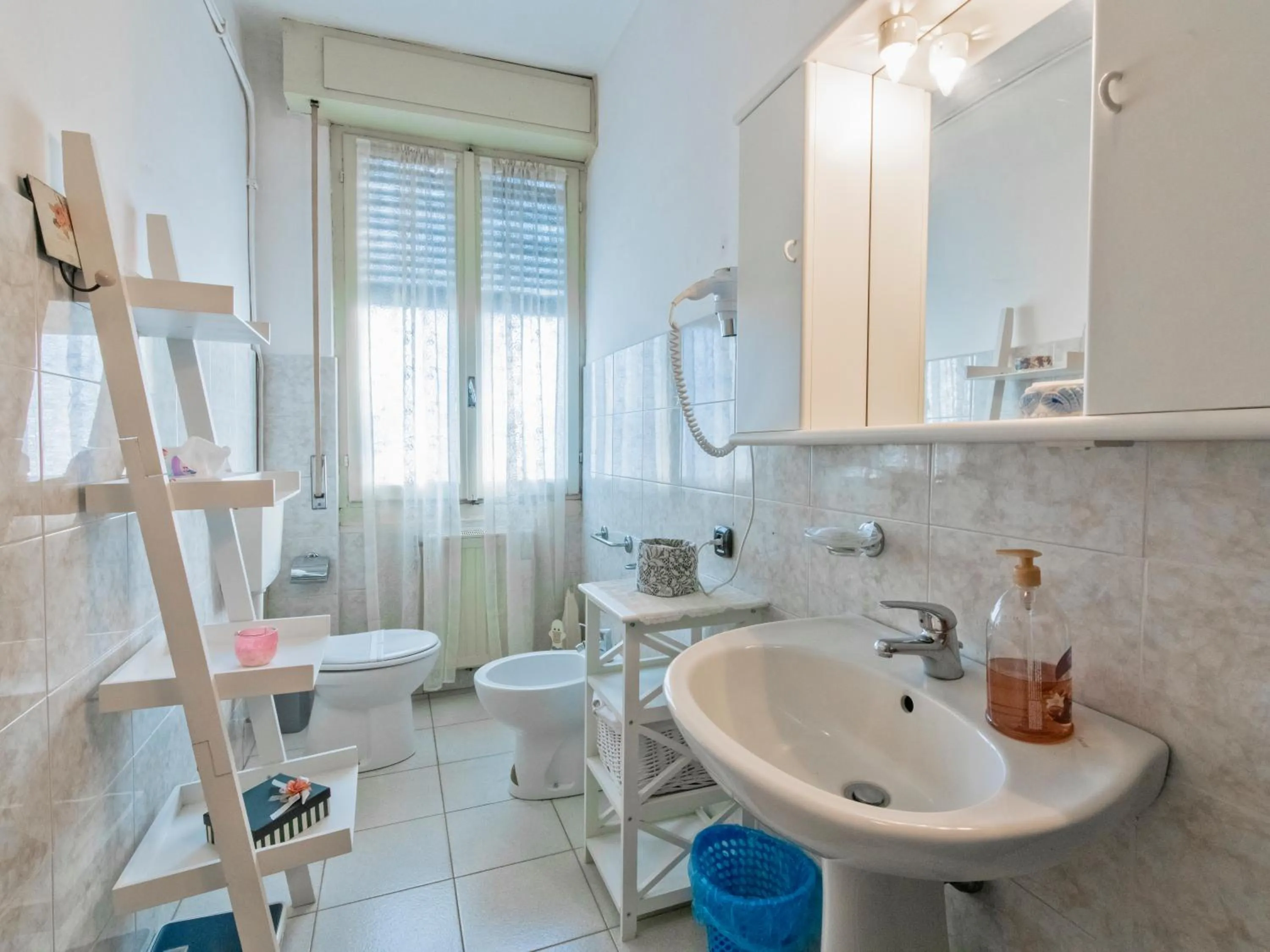 Shower in Il Broletto B&B