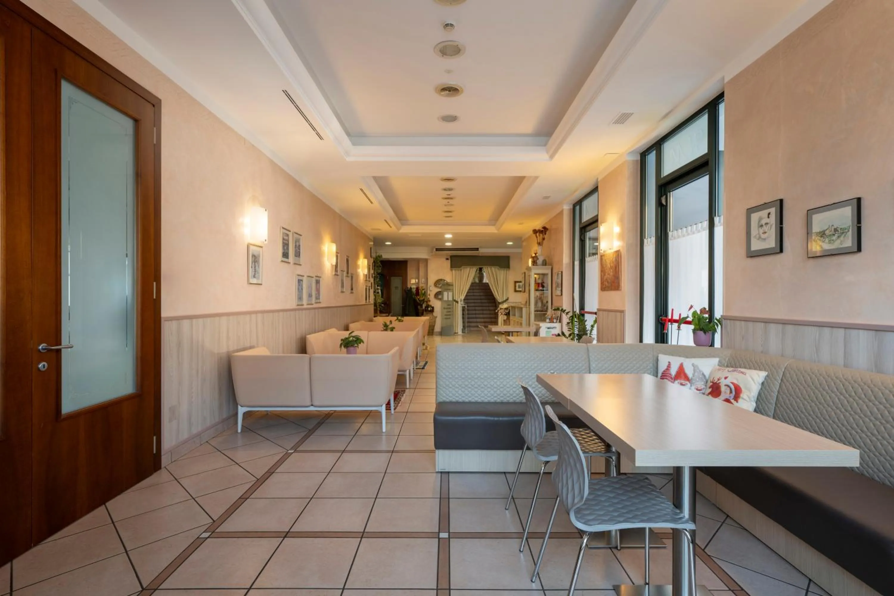 Living room in Hotel Mondial