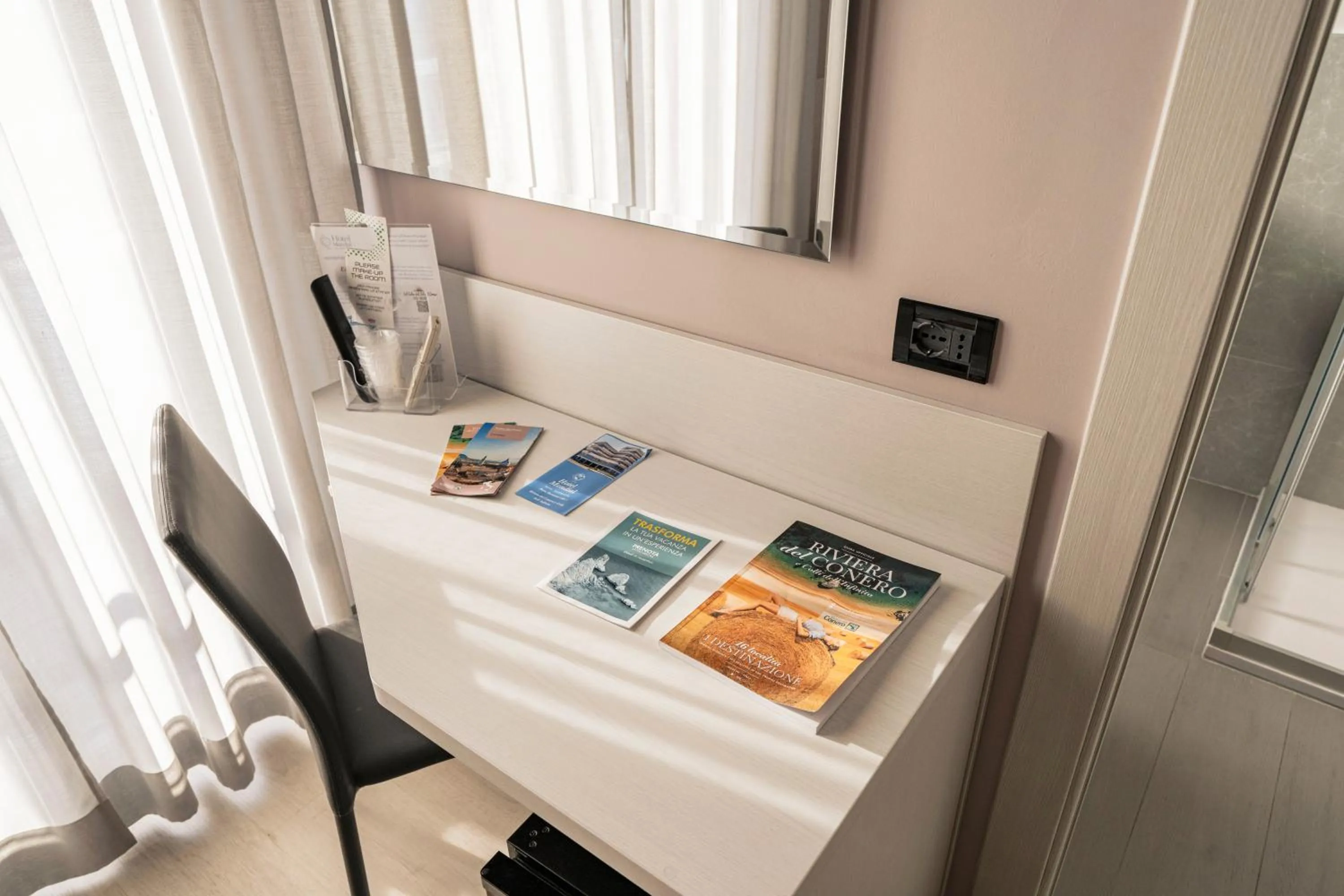 Area and facilities in Hotel Mondial