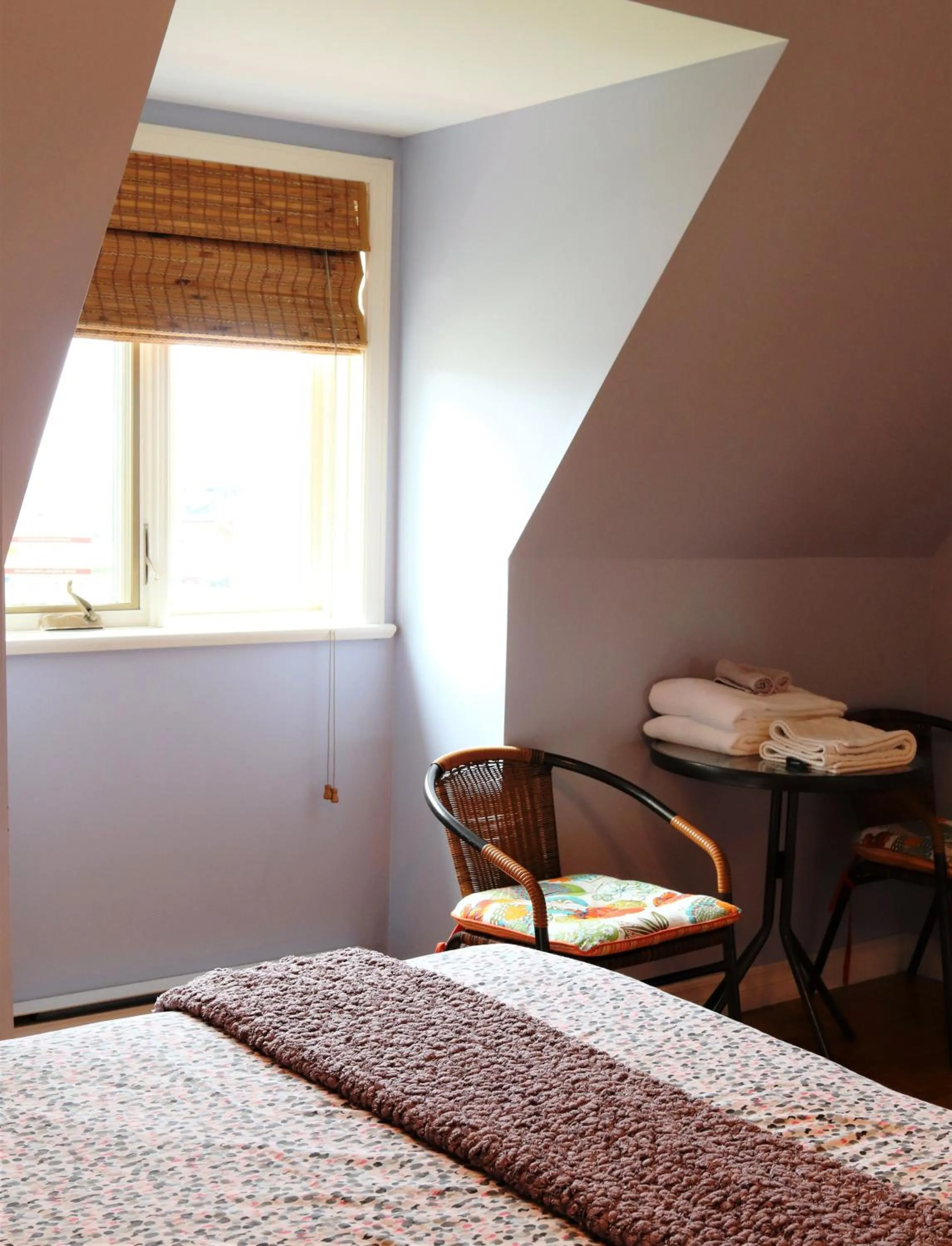 Photo of the whole room, Bed in Au Gîte de la Chute