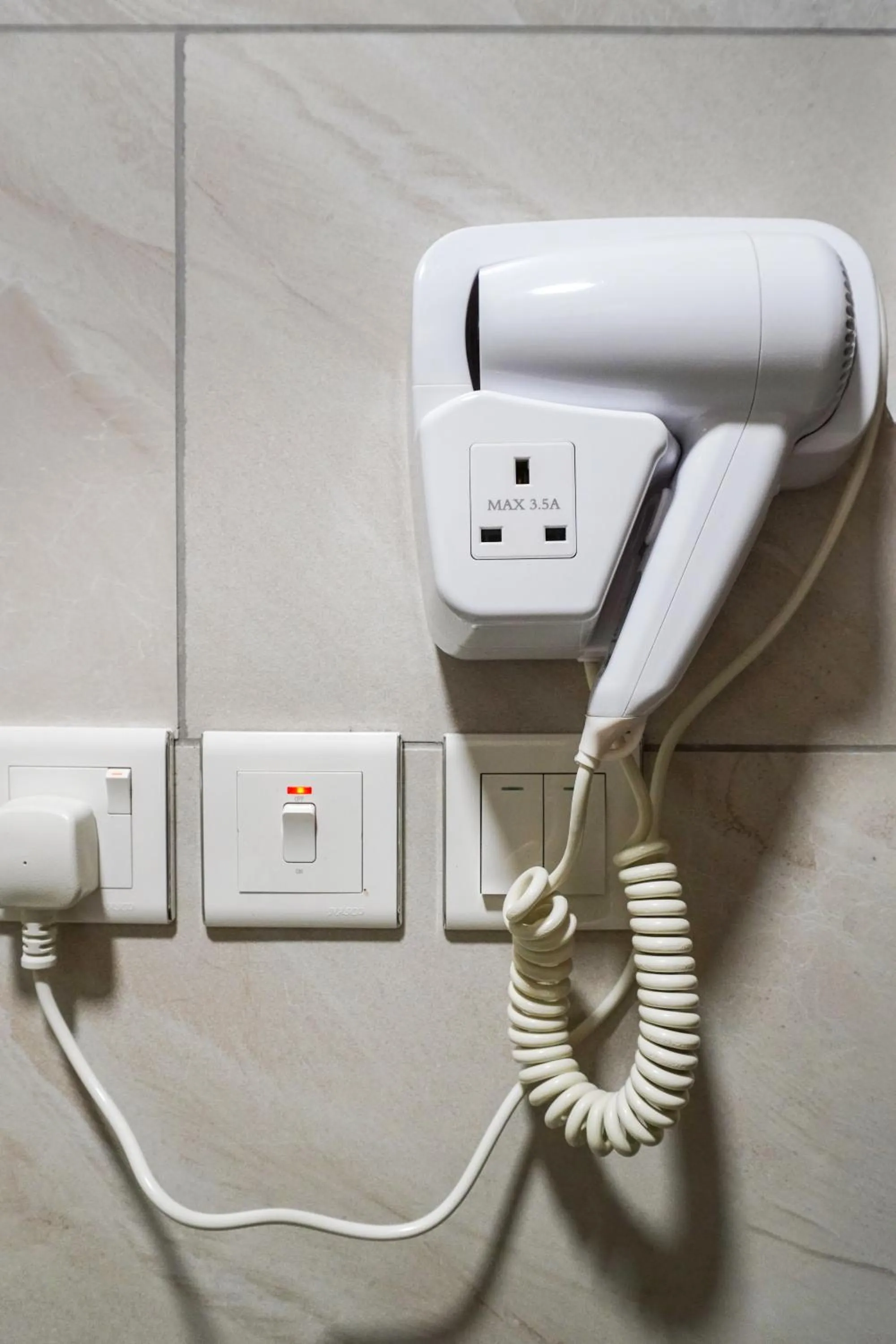 hair dryier in Eliana Hotel