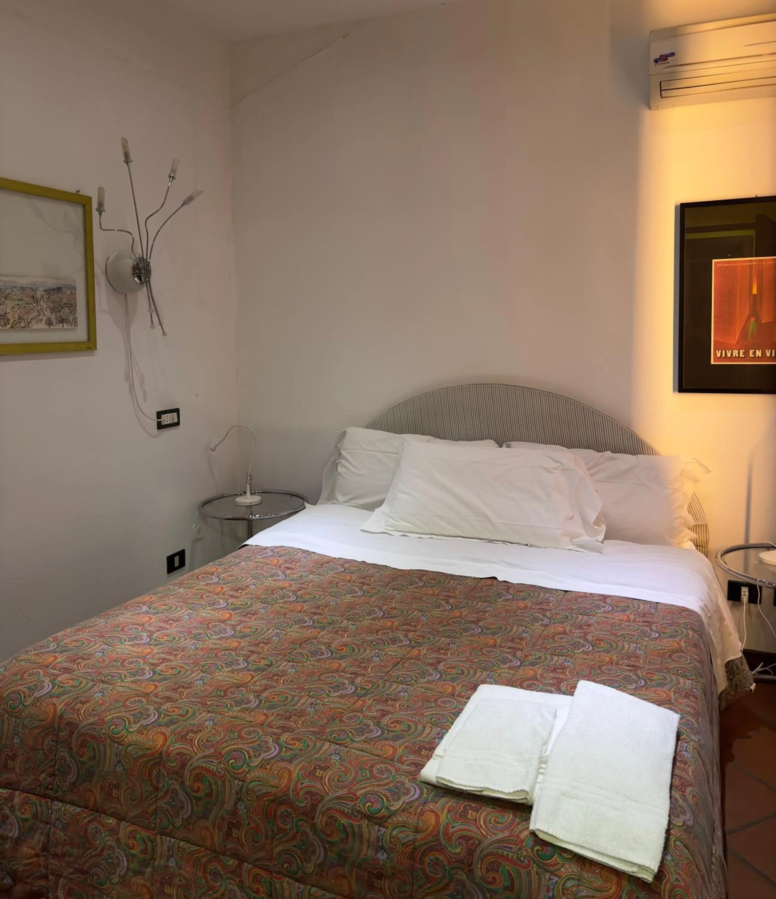 Bed in Locanda di Alia - b&b hotel -
