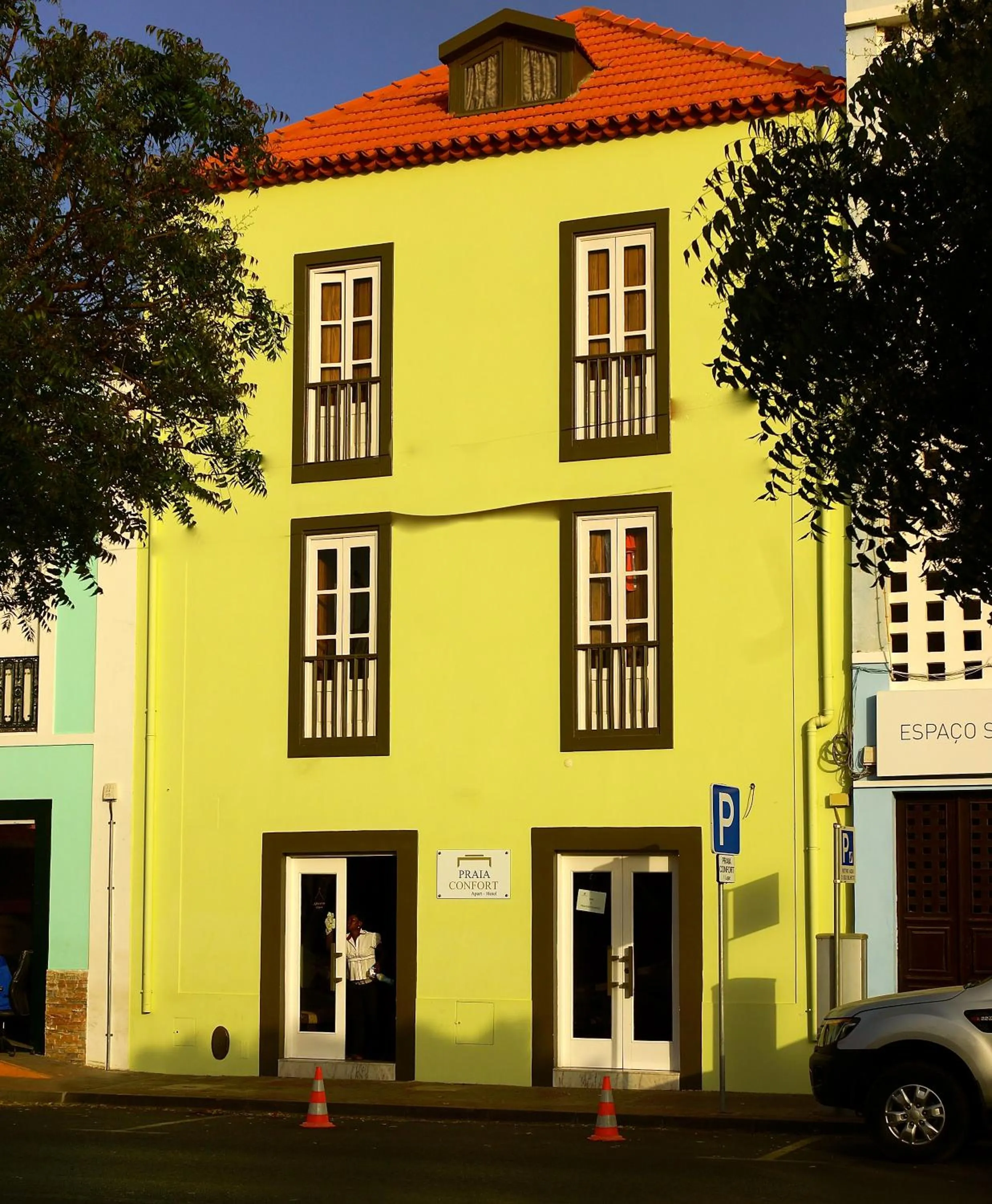 Property building in Hotel Praia Confort