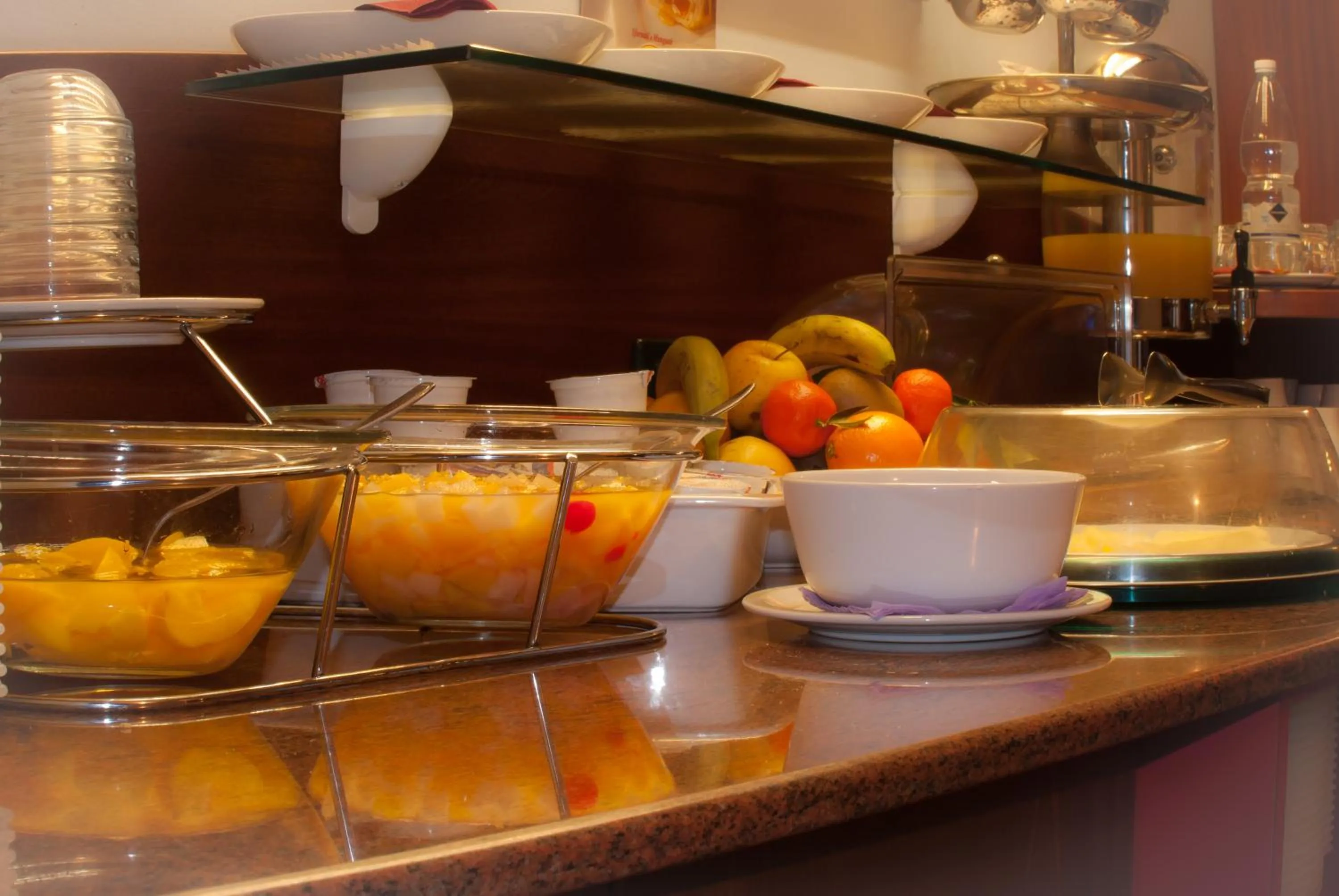 Buffet breakfast in Hotel Conca Verde