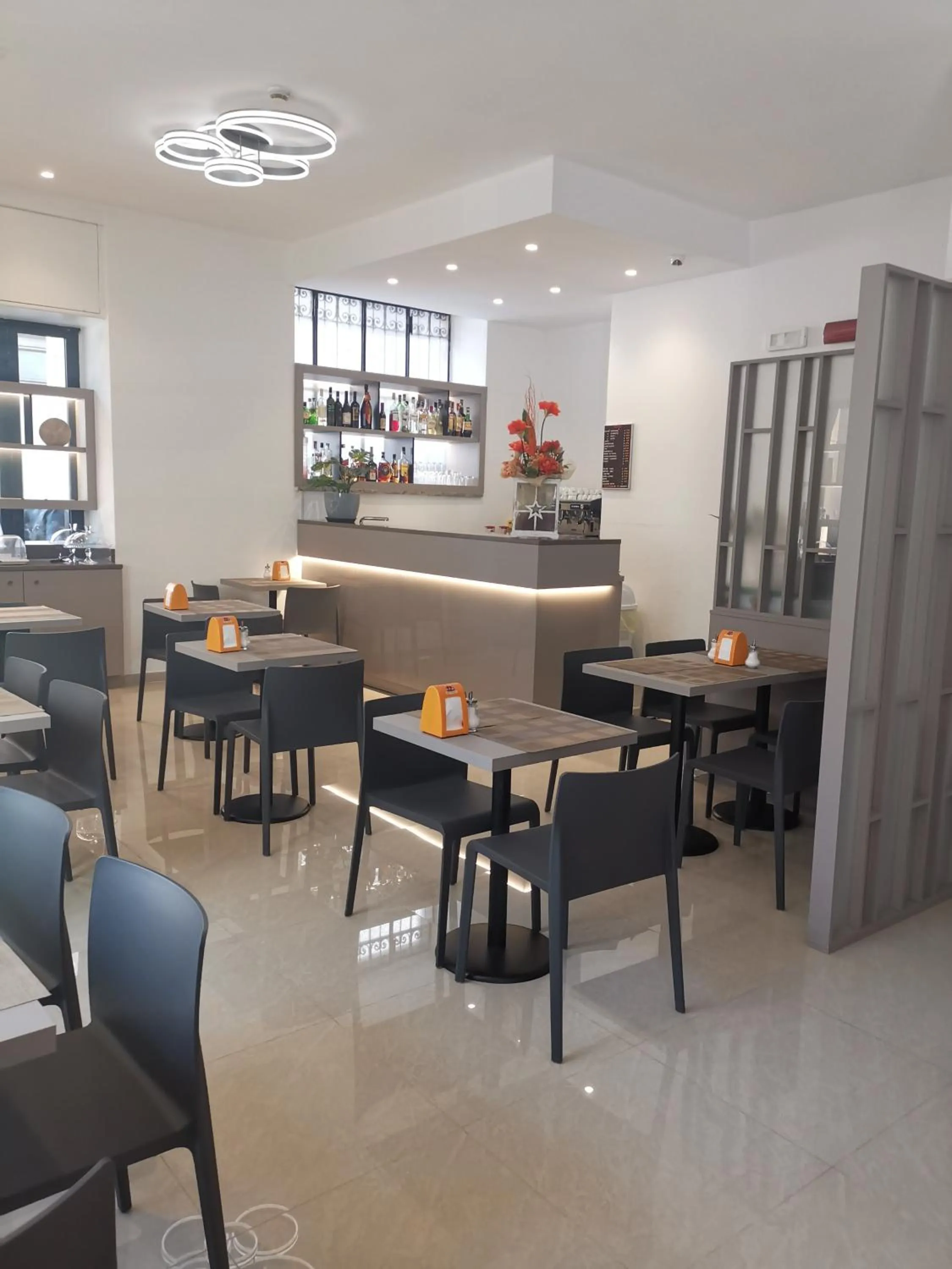 Lounge or bar in Hotel Brianza