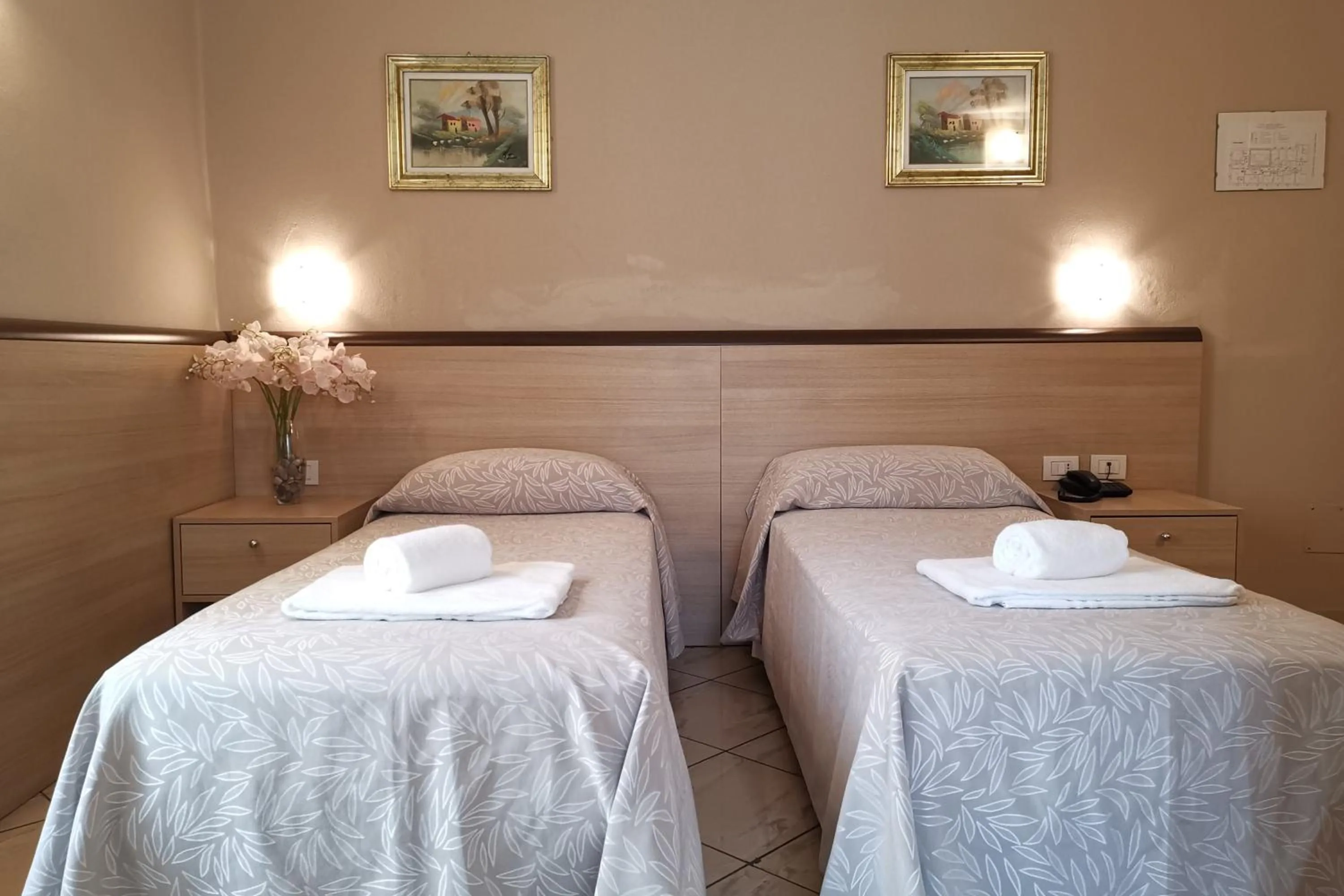 Bedroom, Bed in Hotel Brianza