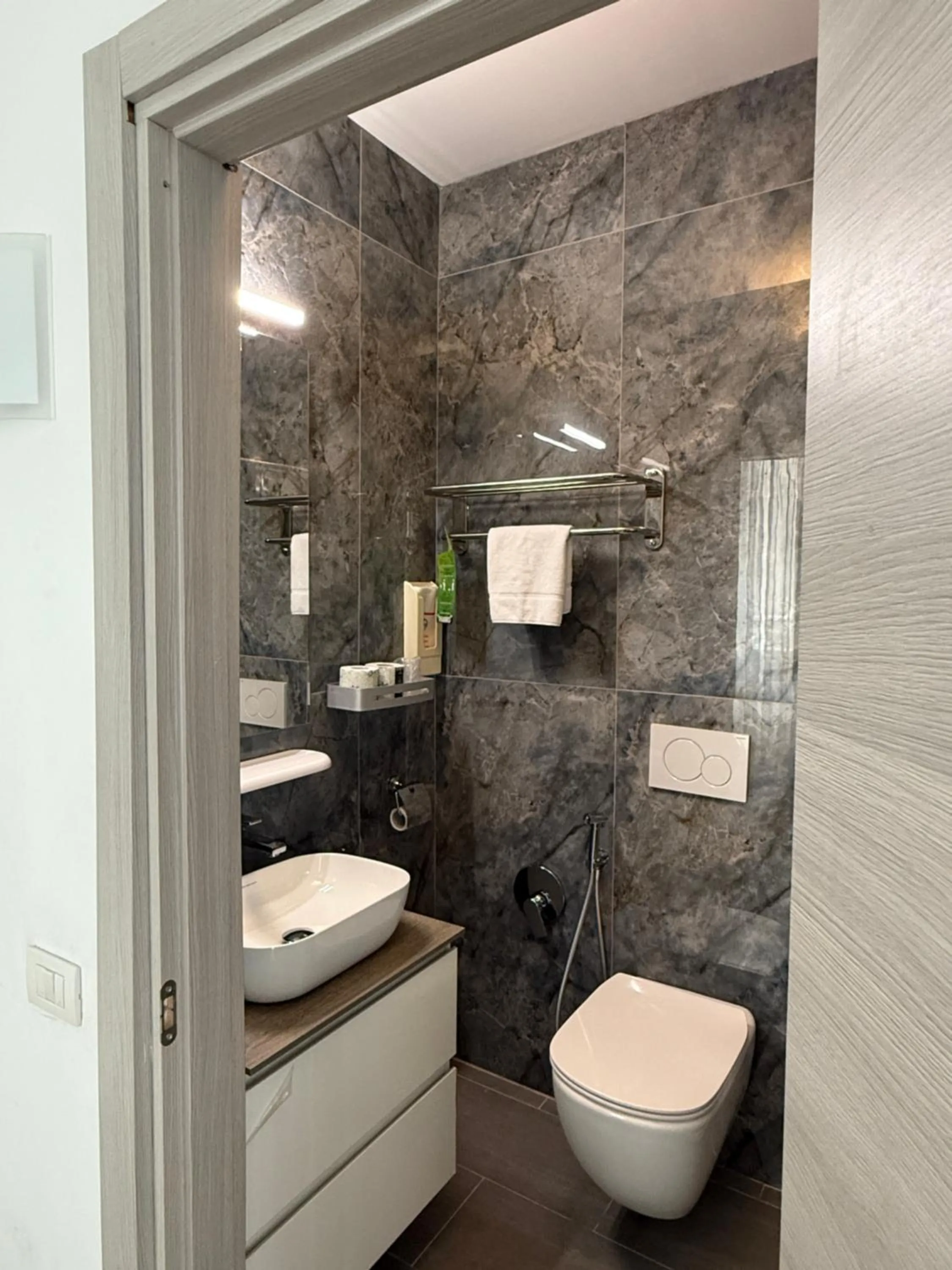 Bathroom in Hotel Brianza