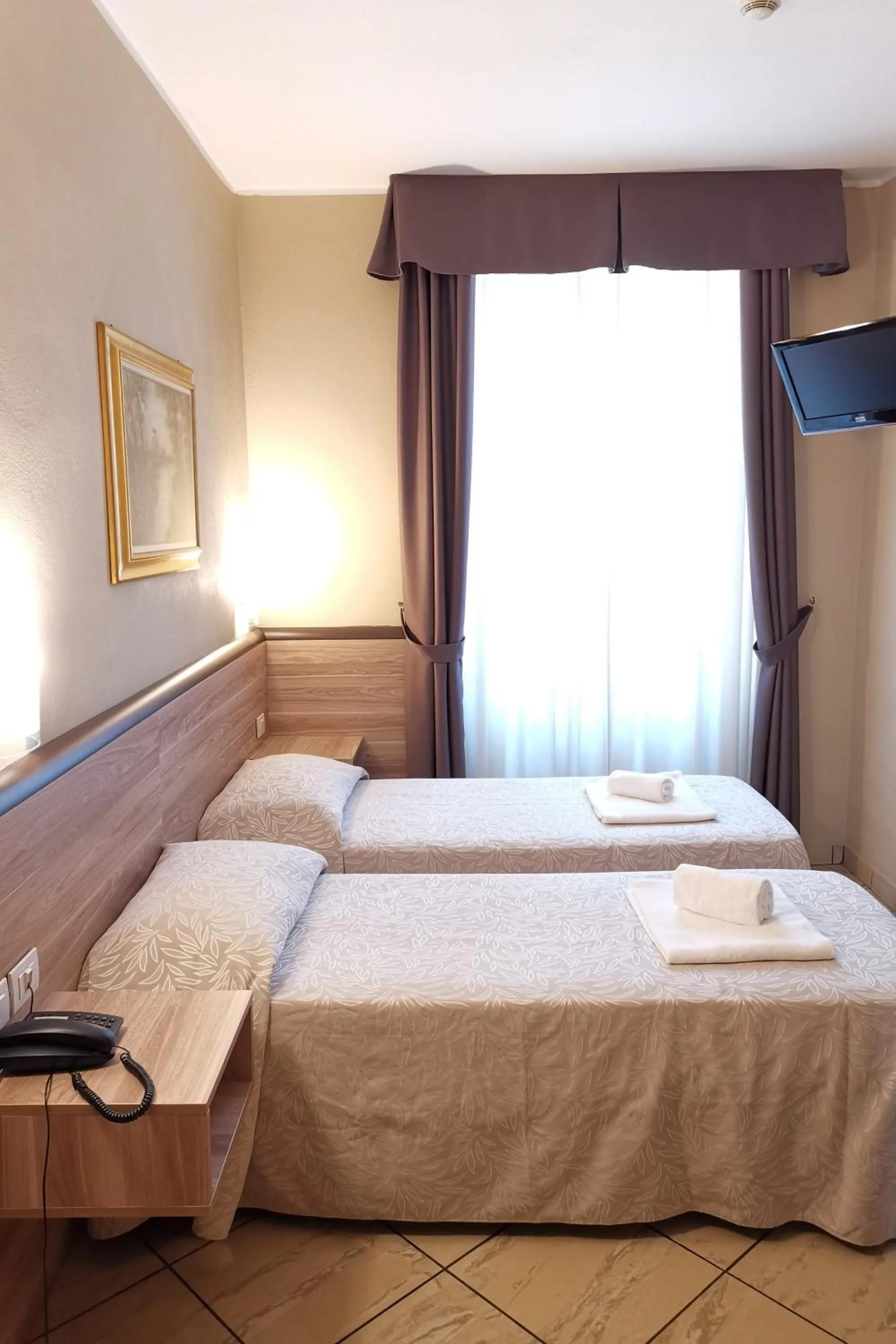 Bedroom, Bed in Hotel Brianza