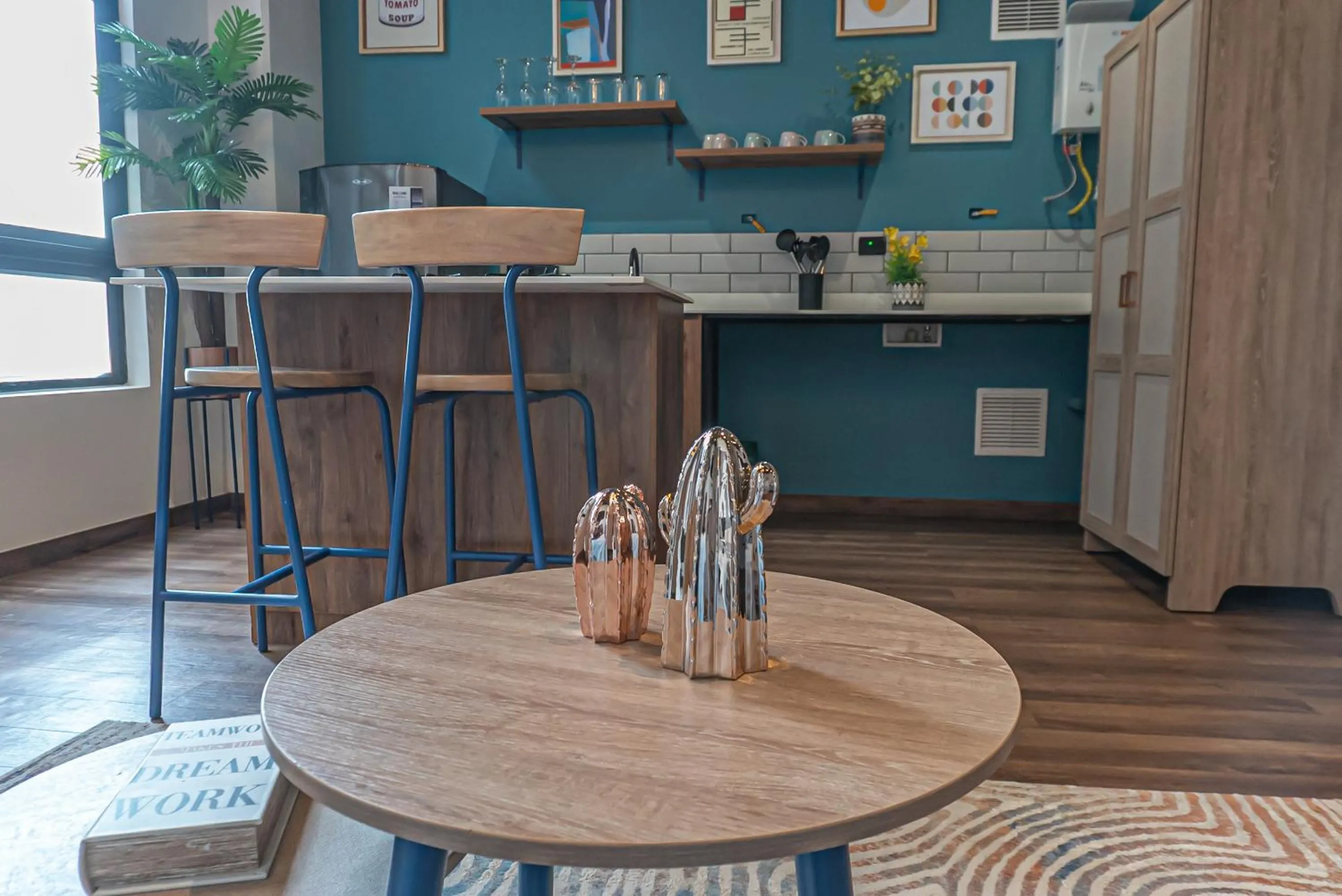 Decorative detail in Royal Living Poblado