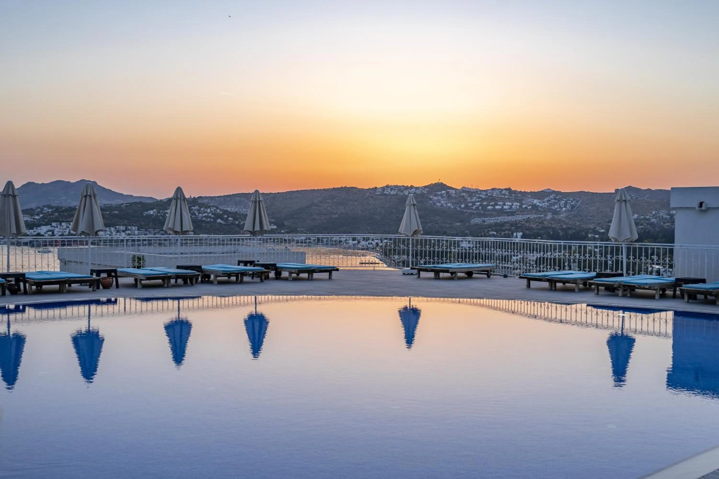 Sunset in Riva Bodrum Resort- Adult Only +16