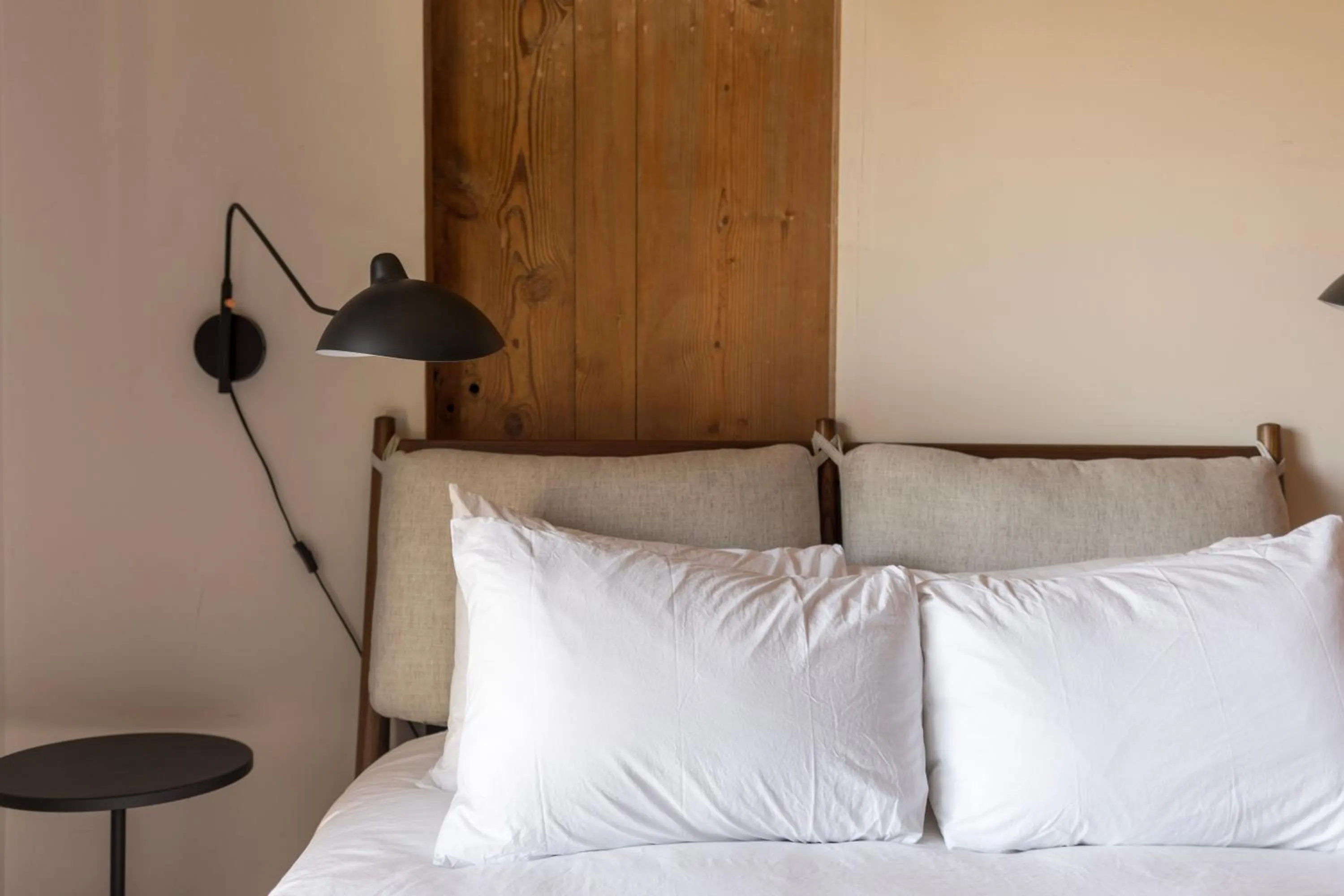 Bedroom, Bed in The Edelweiss Estate - Mountain Views