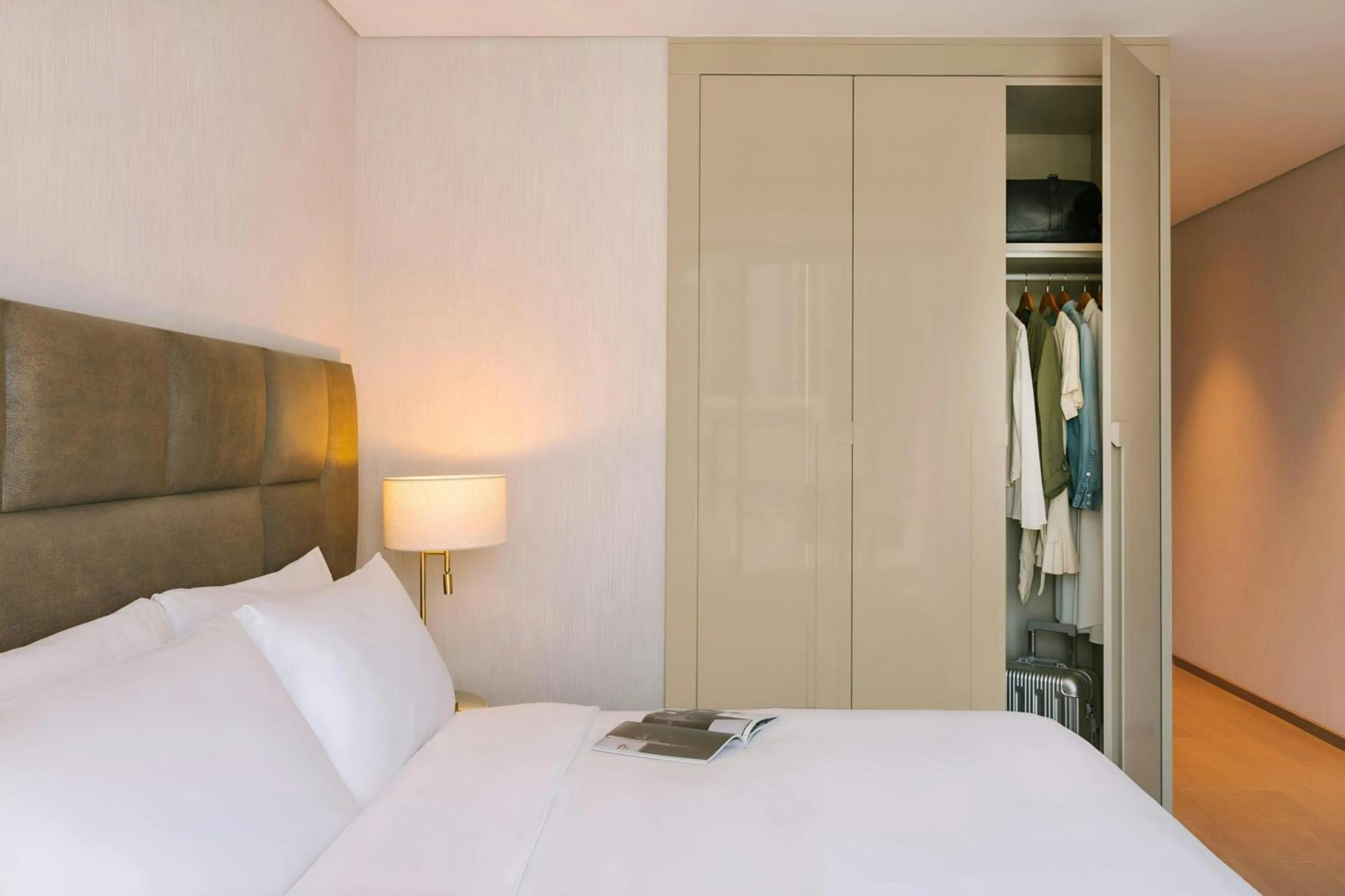 Bedroom, Bed in Sonder by Marriott Bonvoy Business Bay Apartments