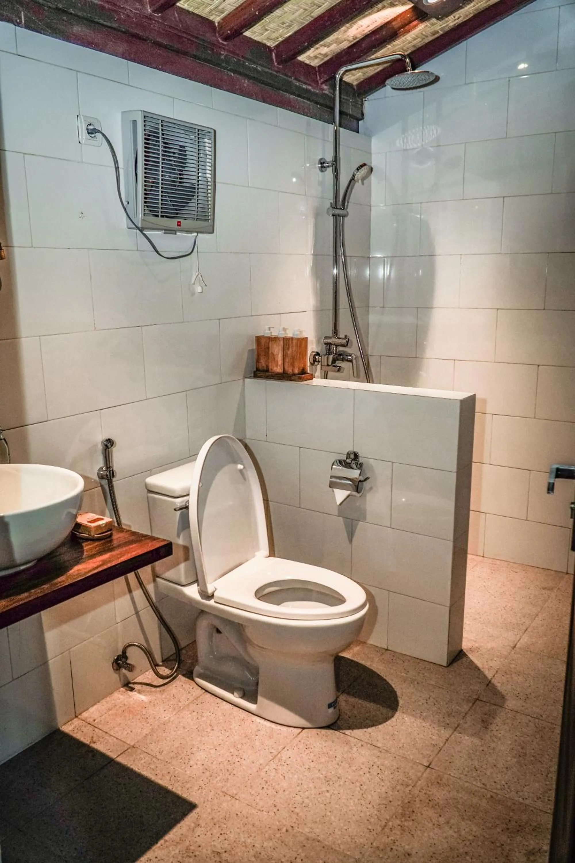 Shower in Amanuba Ersadeva Resort