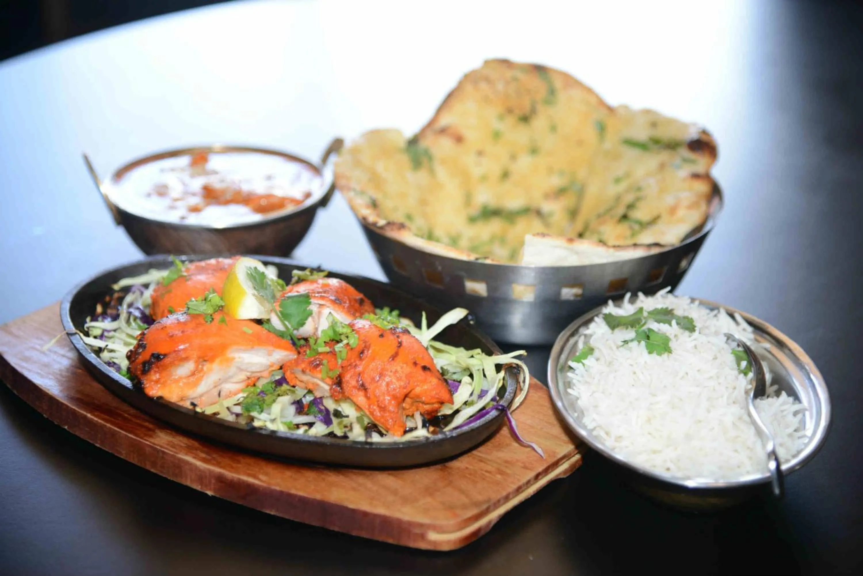 Restaurant/places to eat in Cameo Inn Motel