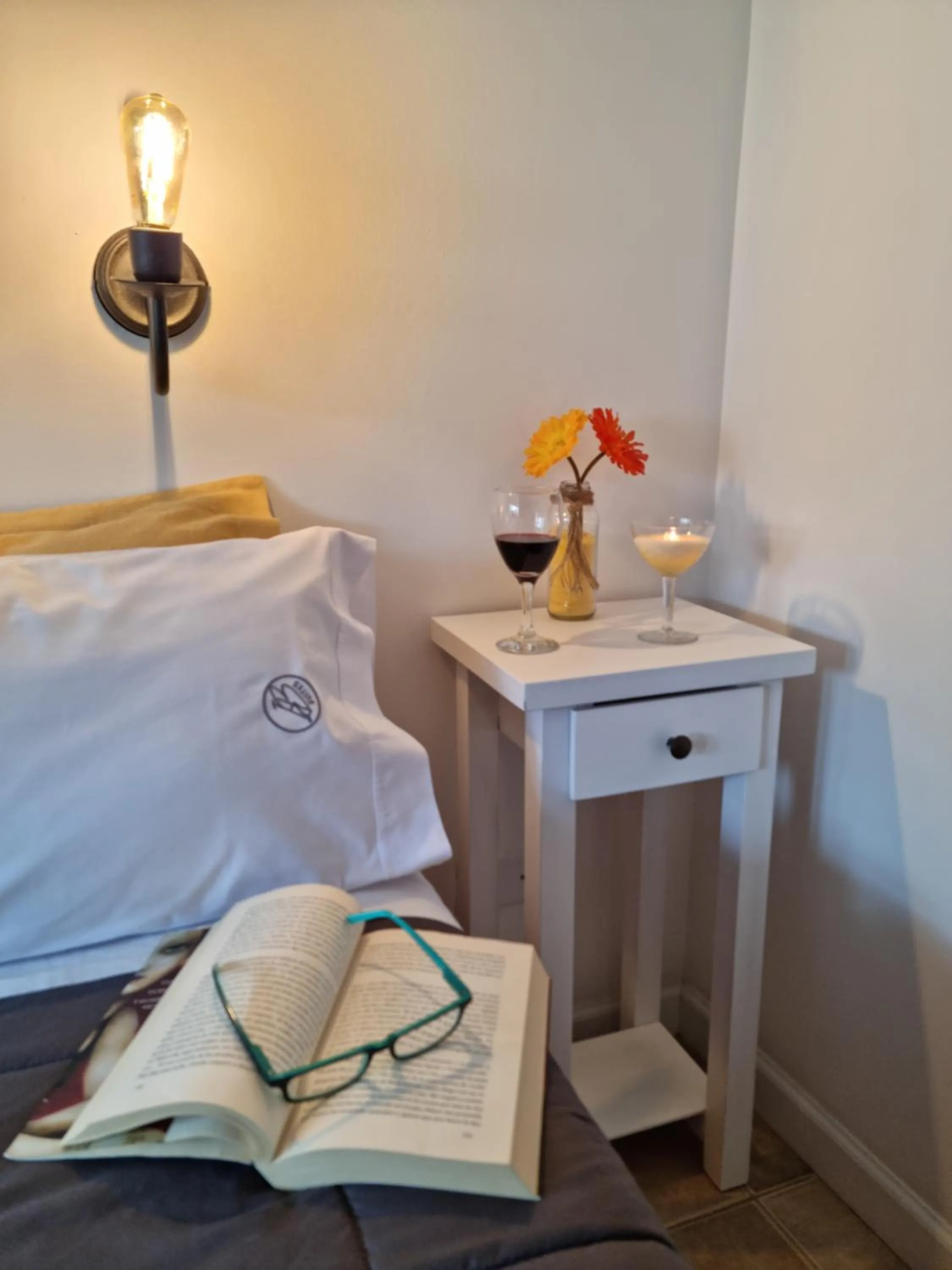 Bed in Isla Bonita Suites