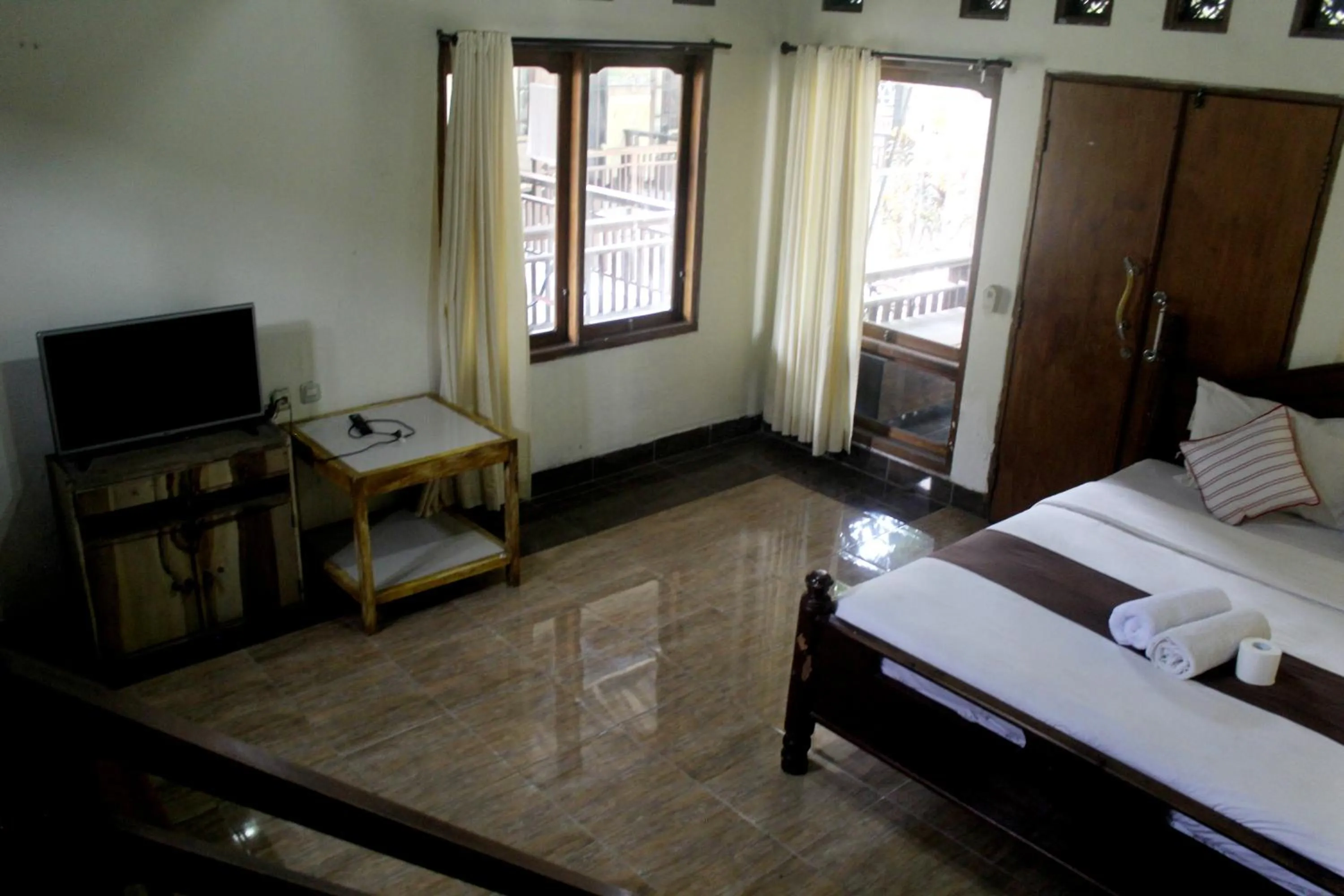 Photo of the whole room, Bed in Gili Beach Wind