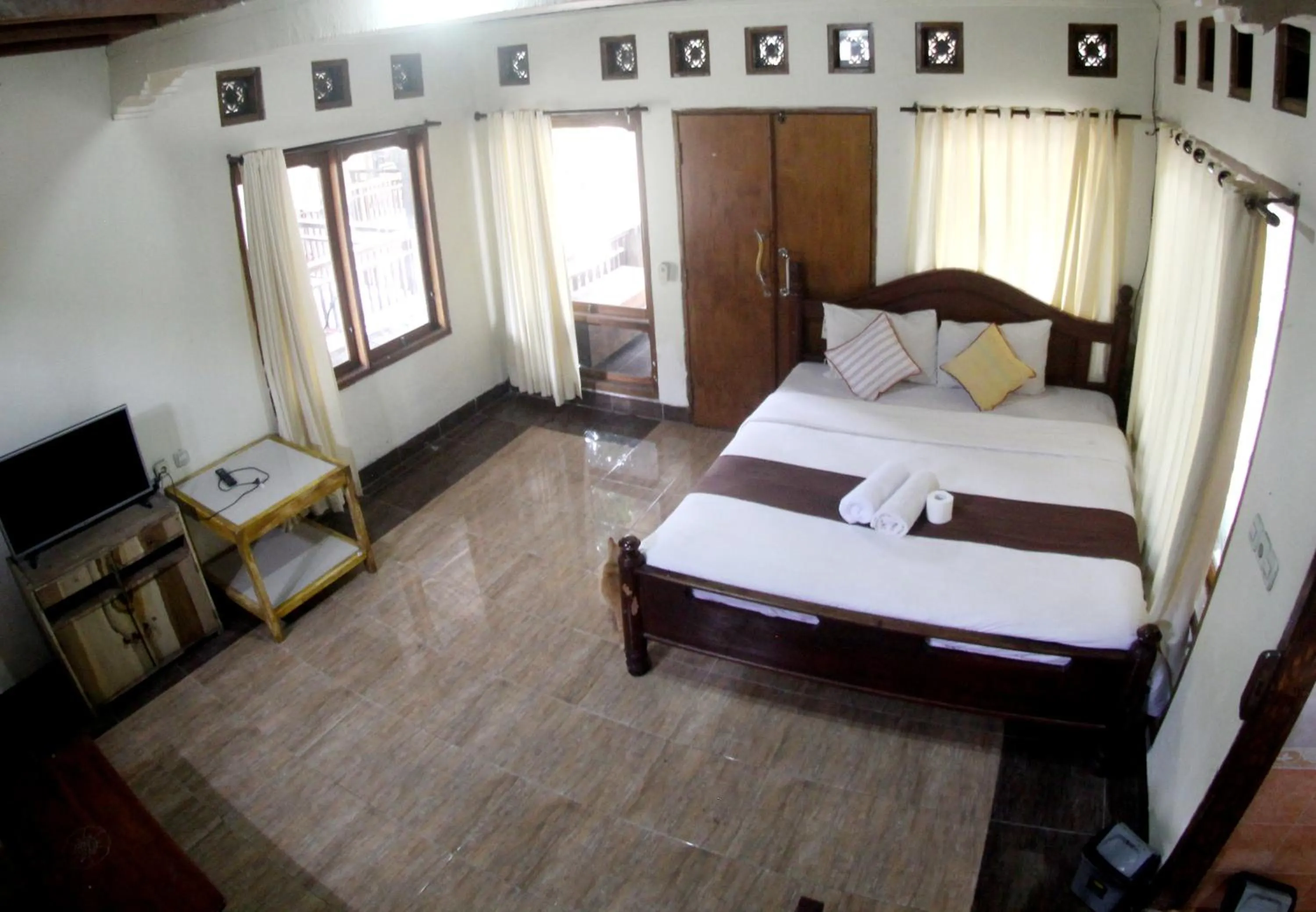 Photo of the whole room, Bed in Gili Beach Wind