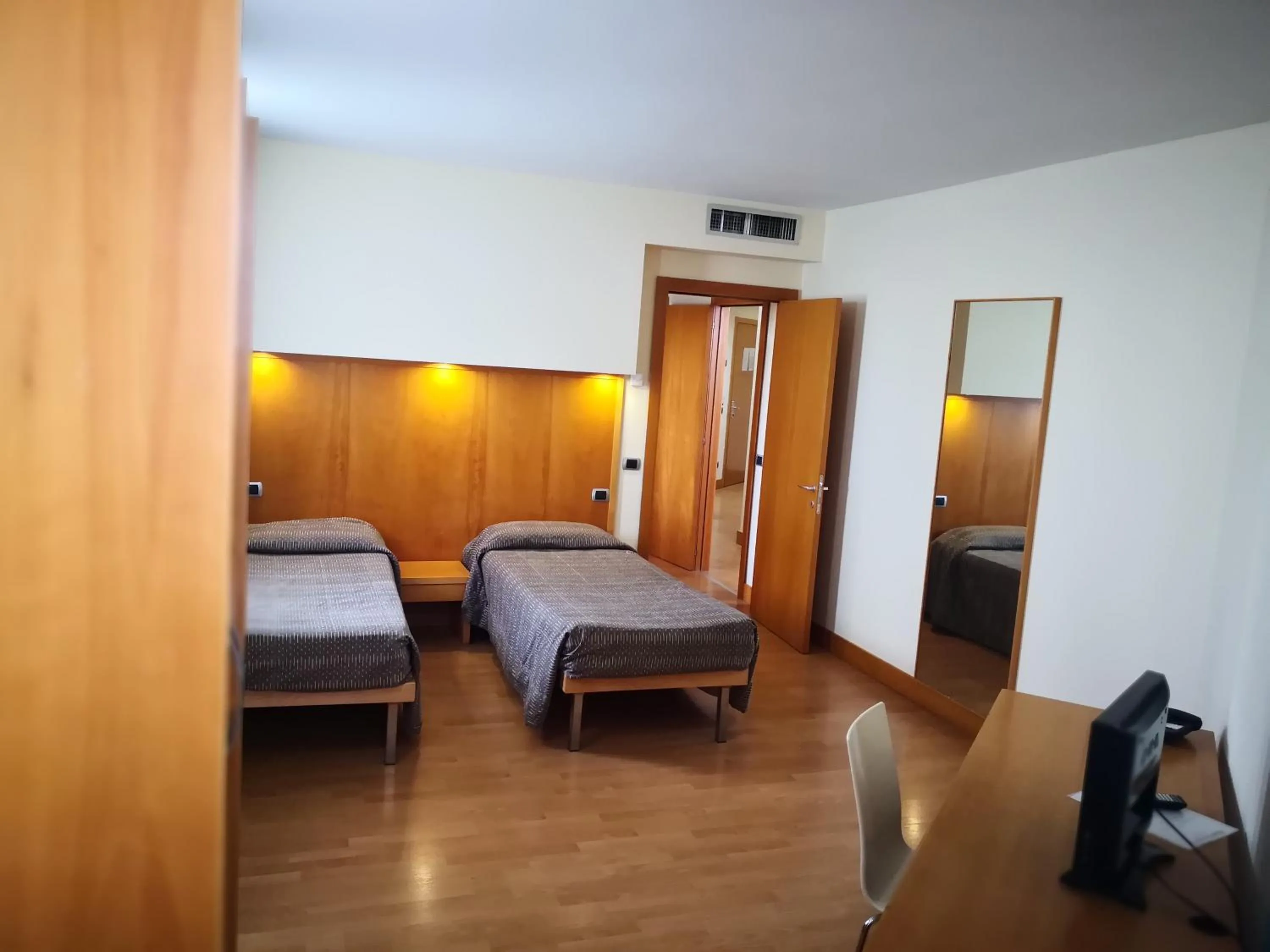 Bed in Hotel Ristorante Trendy