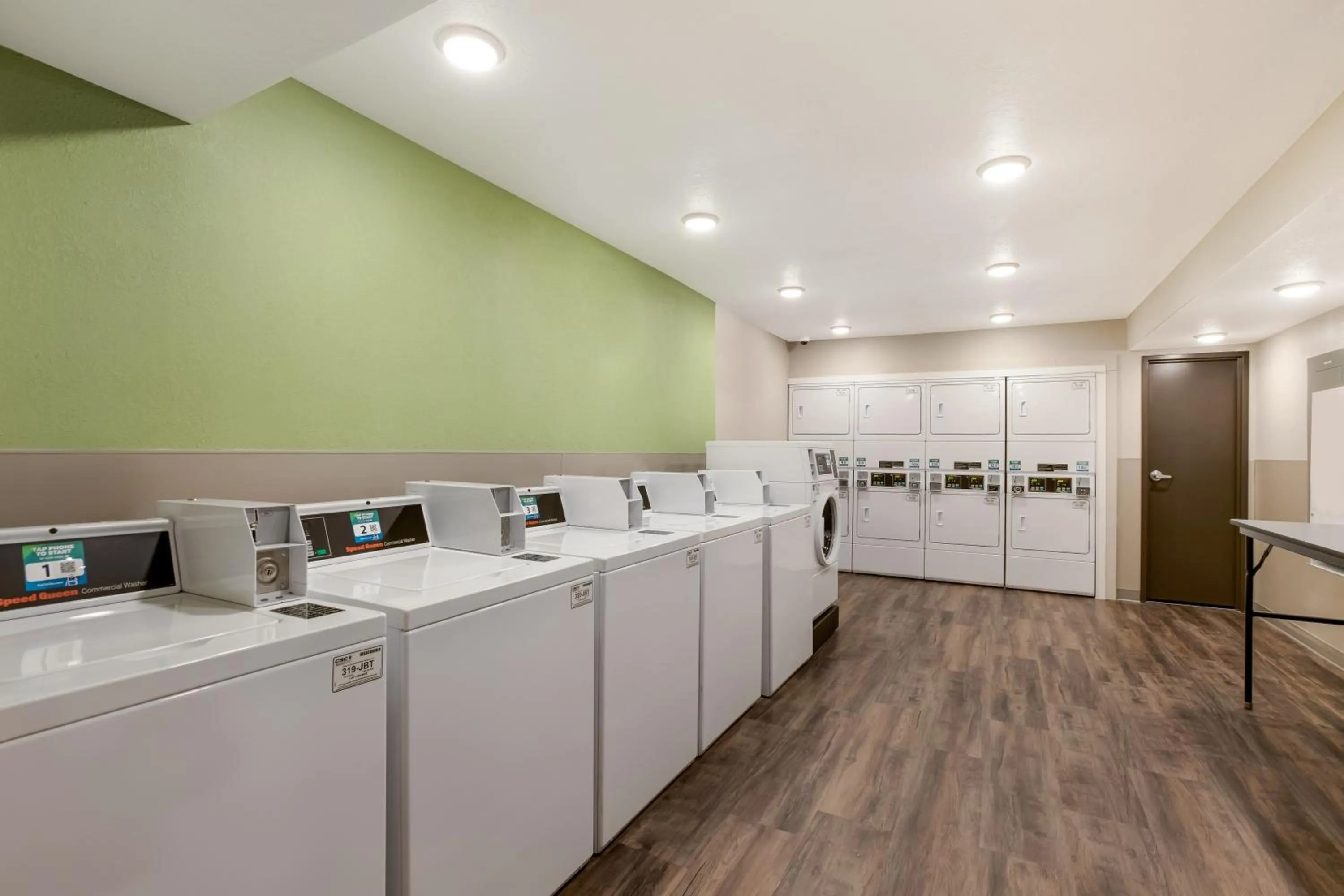 WoodSpring Suites South Brunswick - Princeton