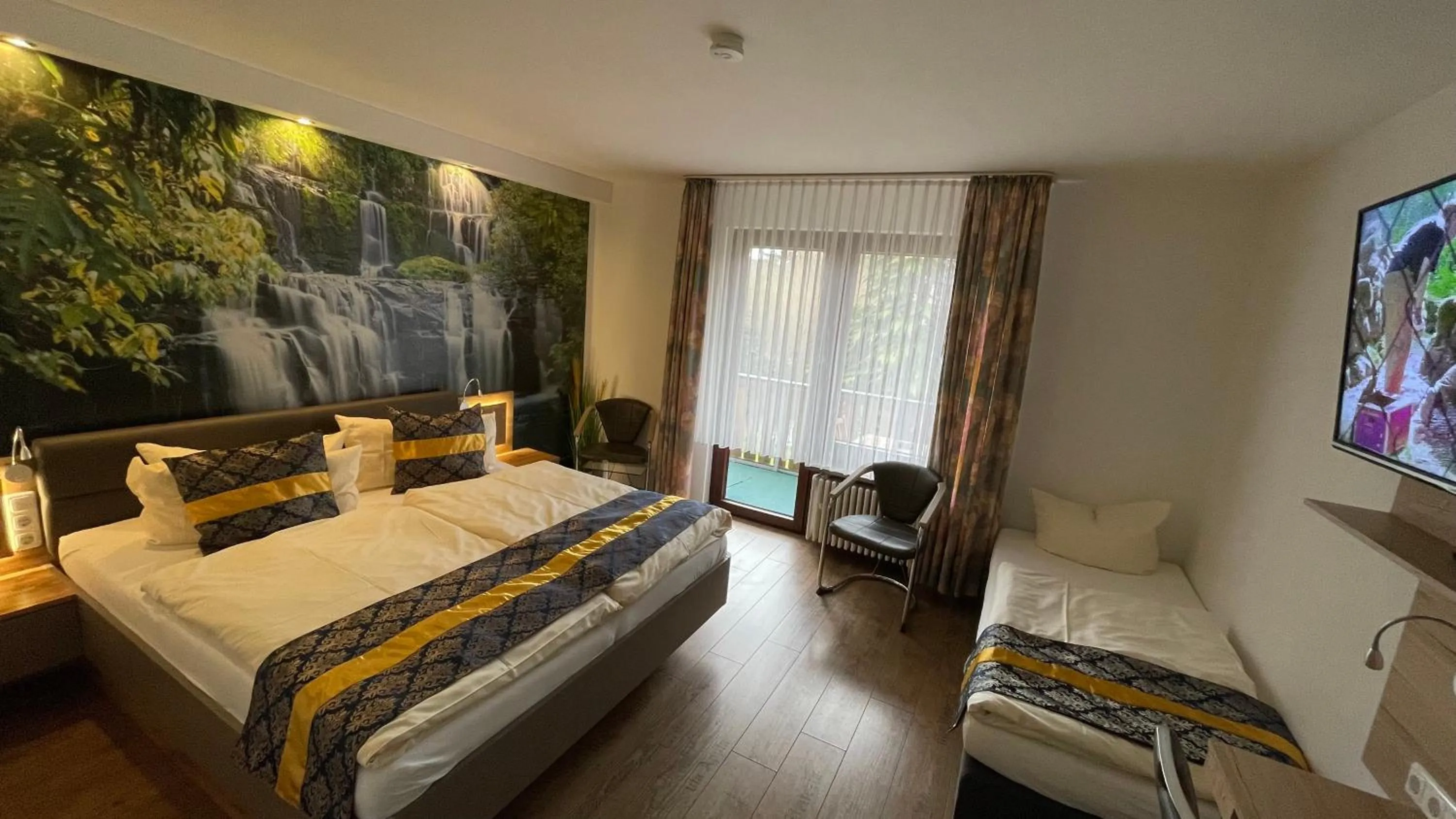 Photo of the whole room, Bed in Hotel Paidion