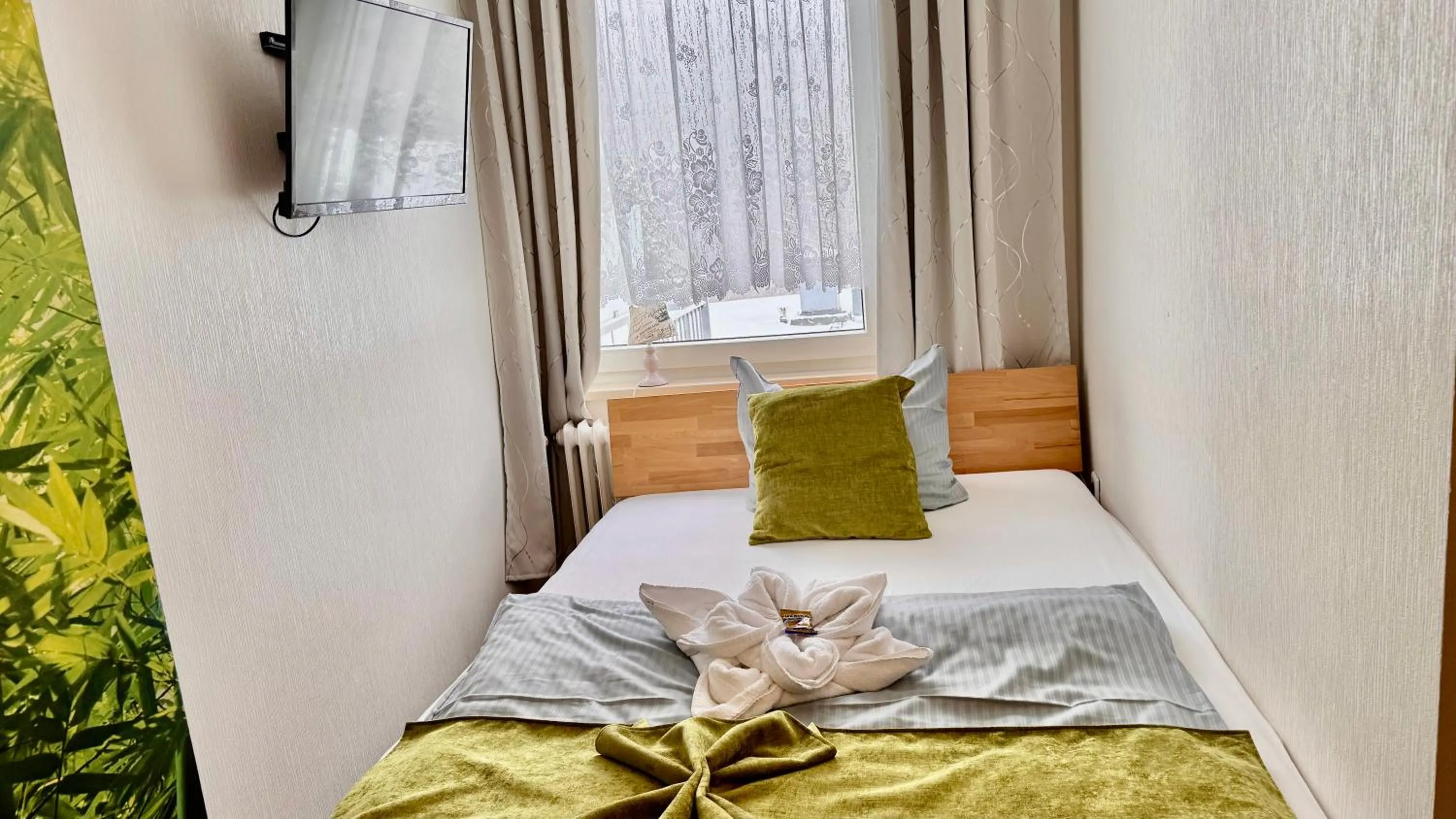 Photo of the whole room, Bed in Hotel Paidion