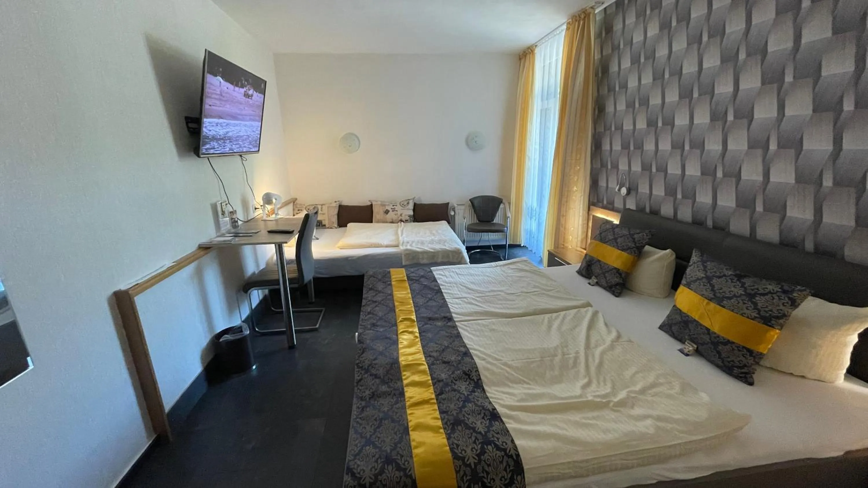 Photo of the whole room, Bed in Hotel Paidion