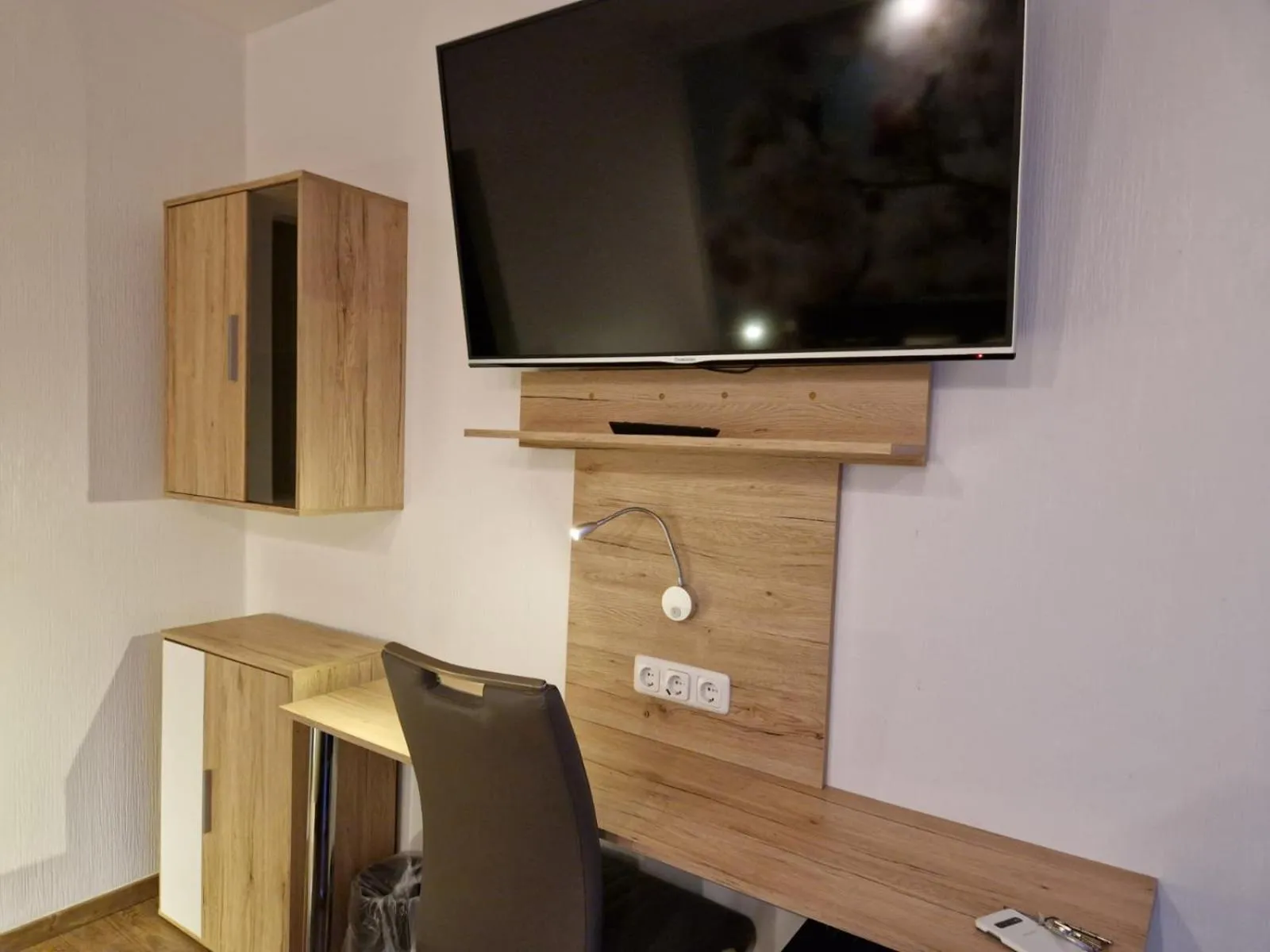 TV and multimedia in Hotel Paidion