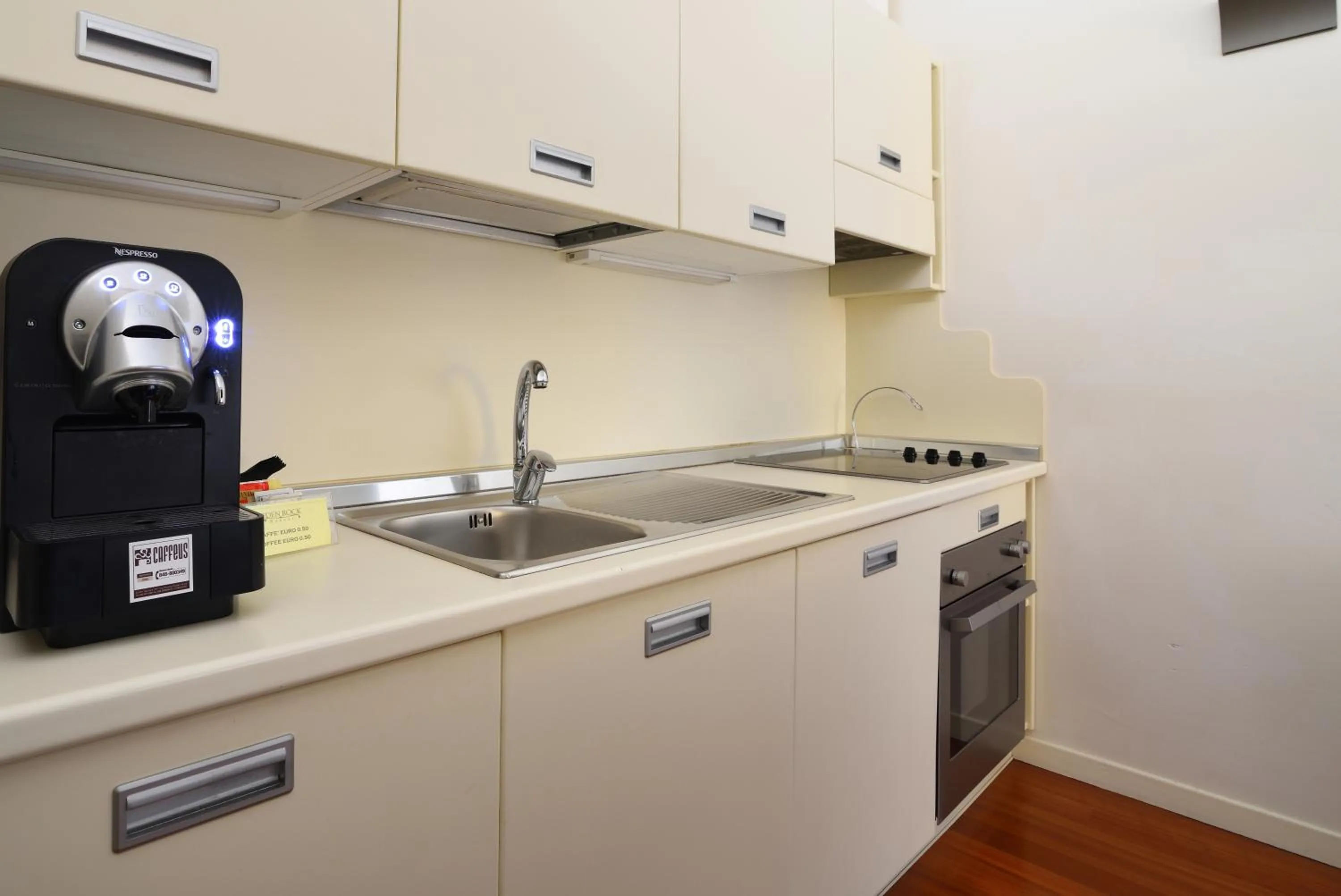 Coffee/tea facilities in Eden Rock Resort