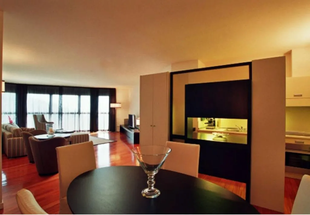 Kitchen or kitchenette in Eden Rock Resort