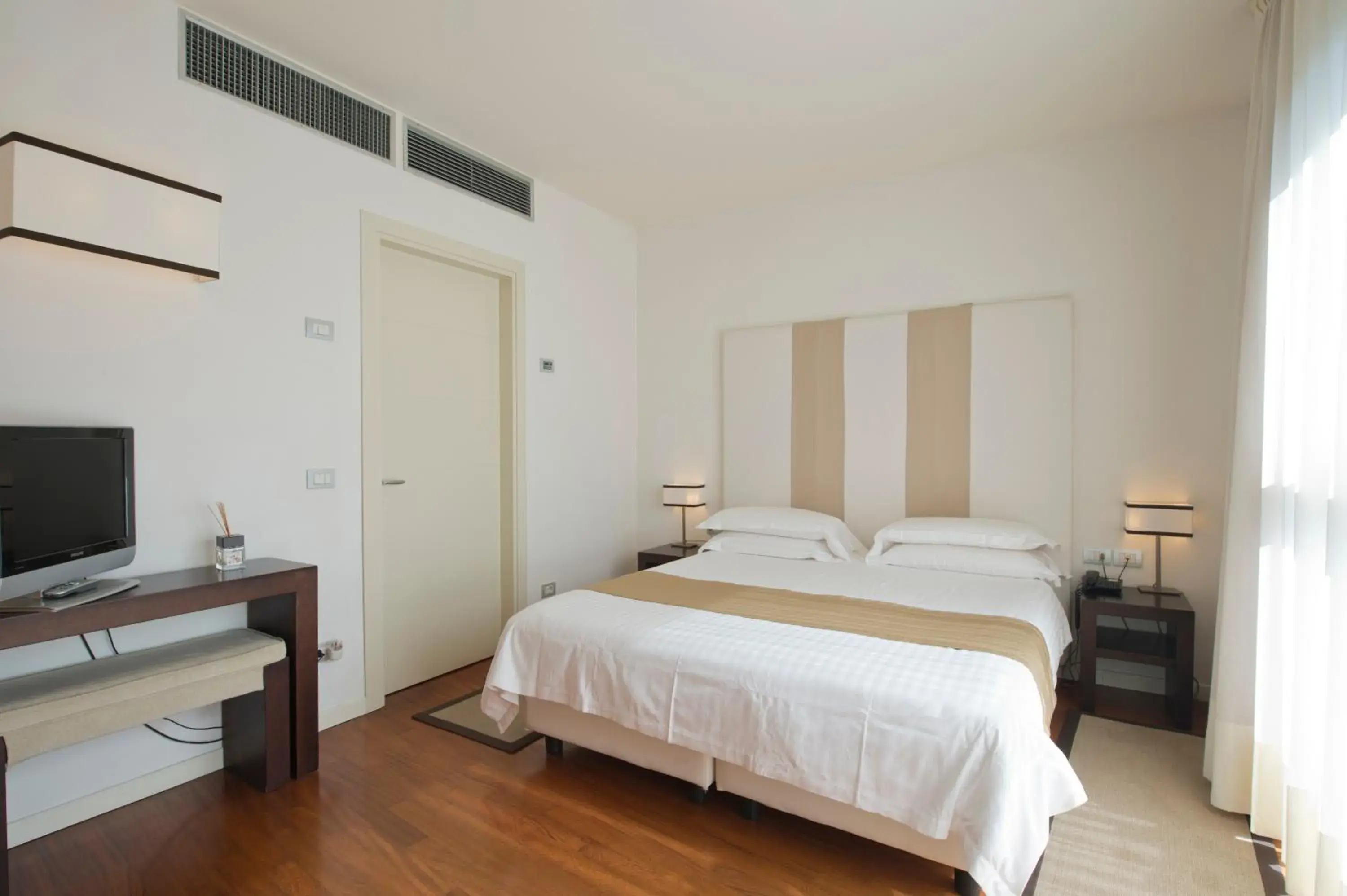 Deluxe Suite in Eden Rock Resort Deluxe Suite in Eden Rock Resort