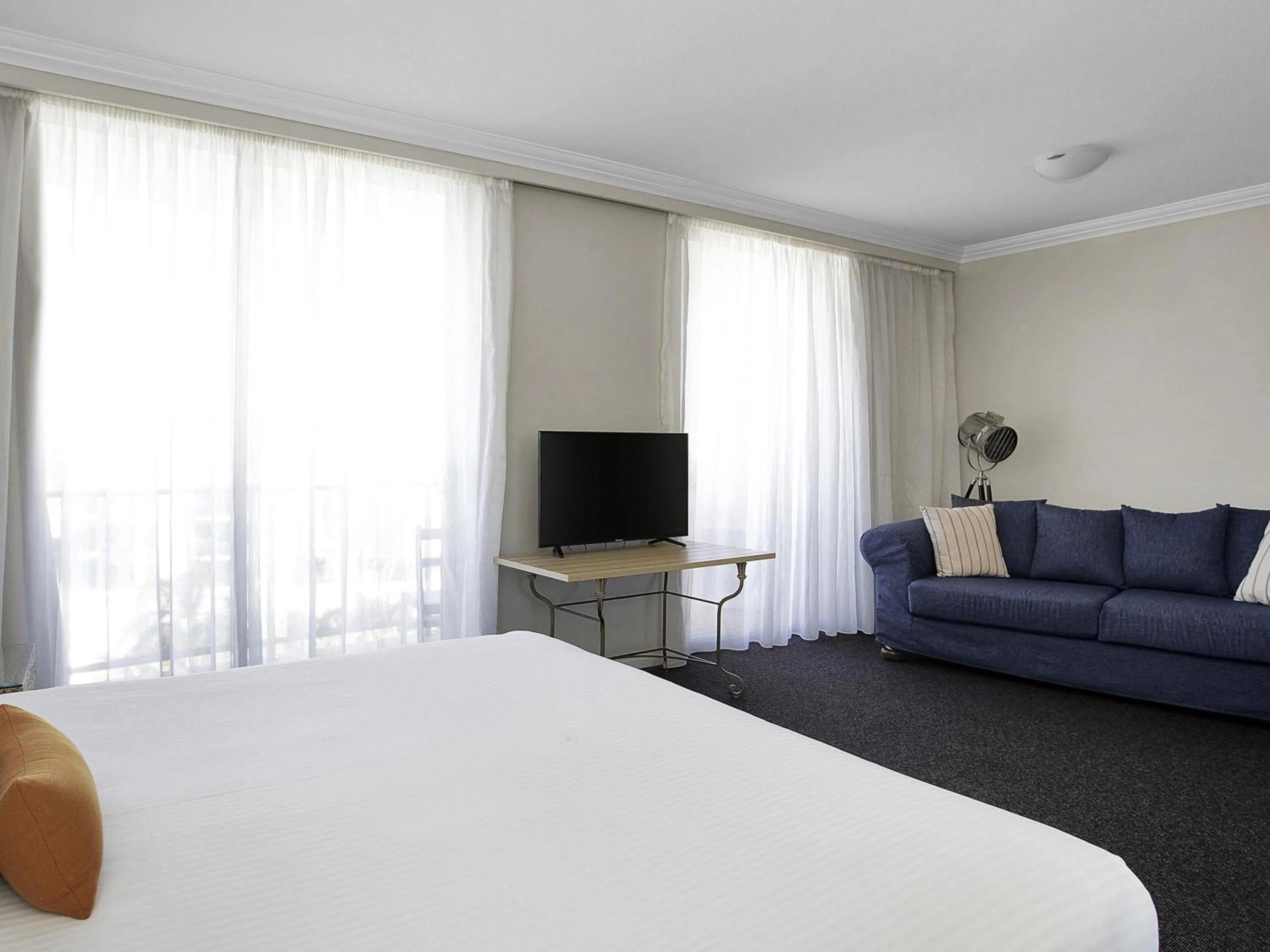 Bedroom, Bed in Mantra Mackay