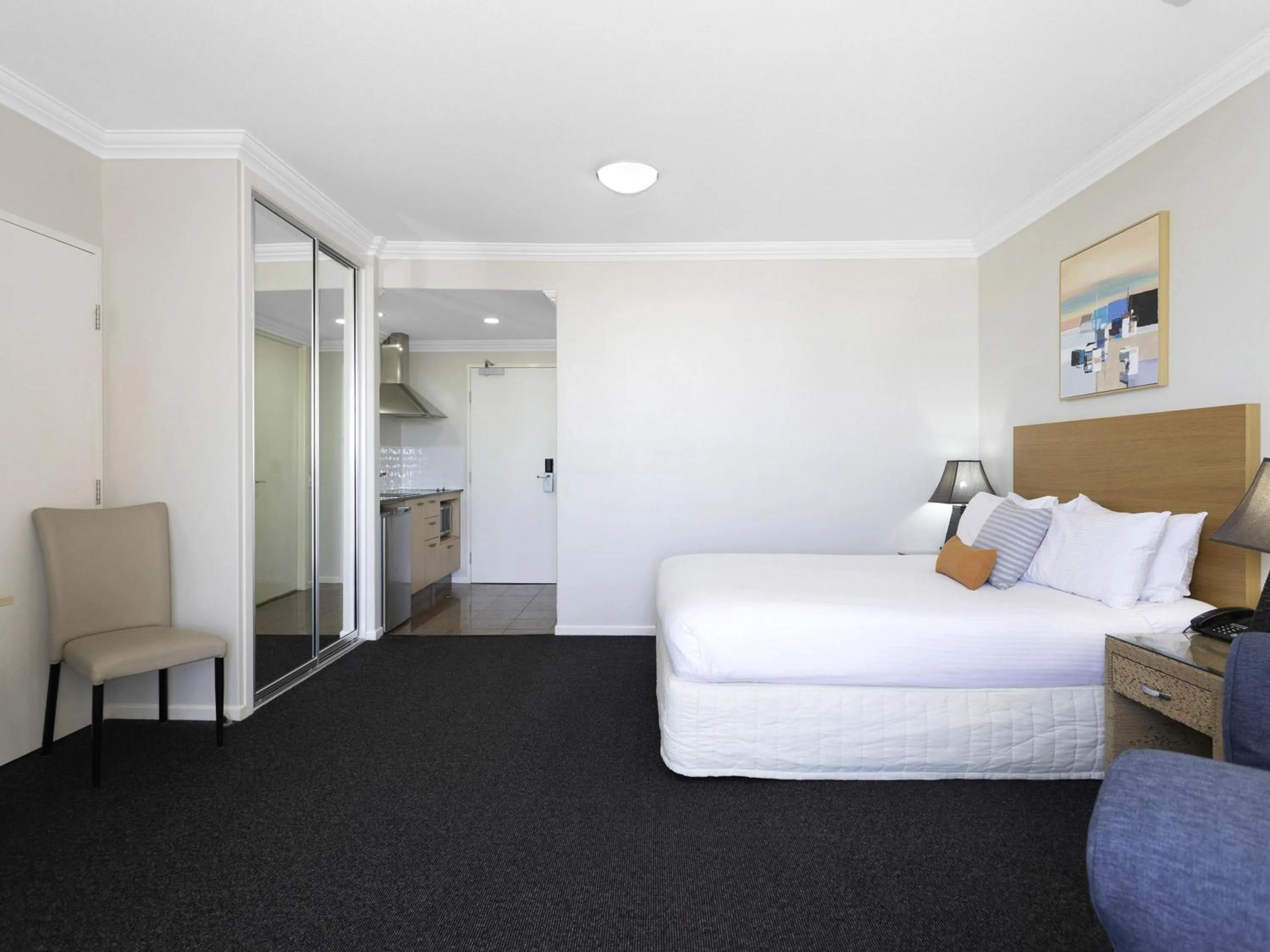 Bedroom in Mantra Mackay