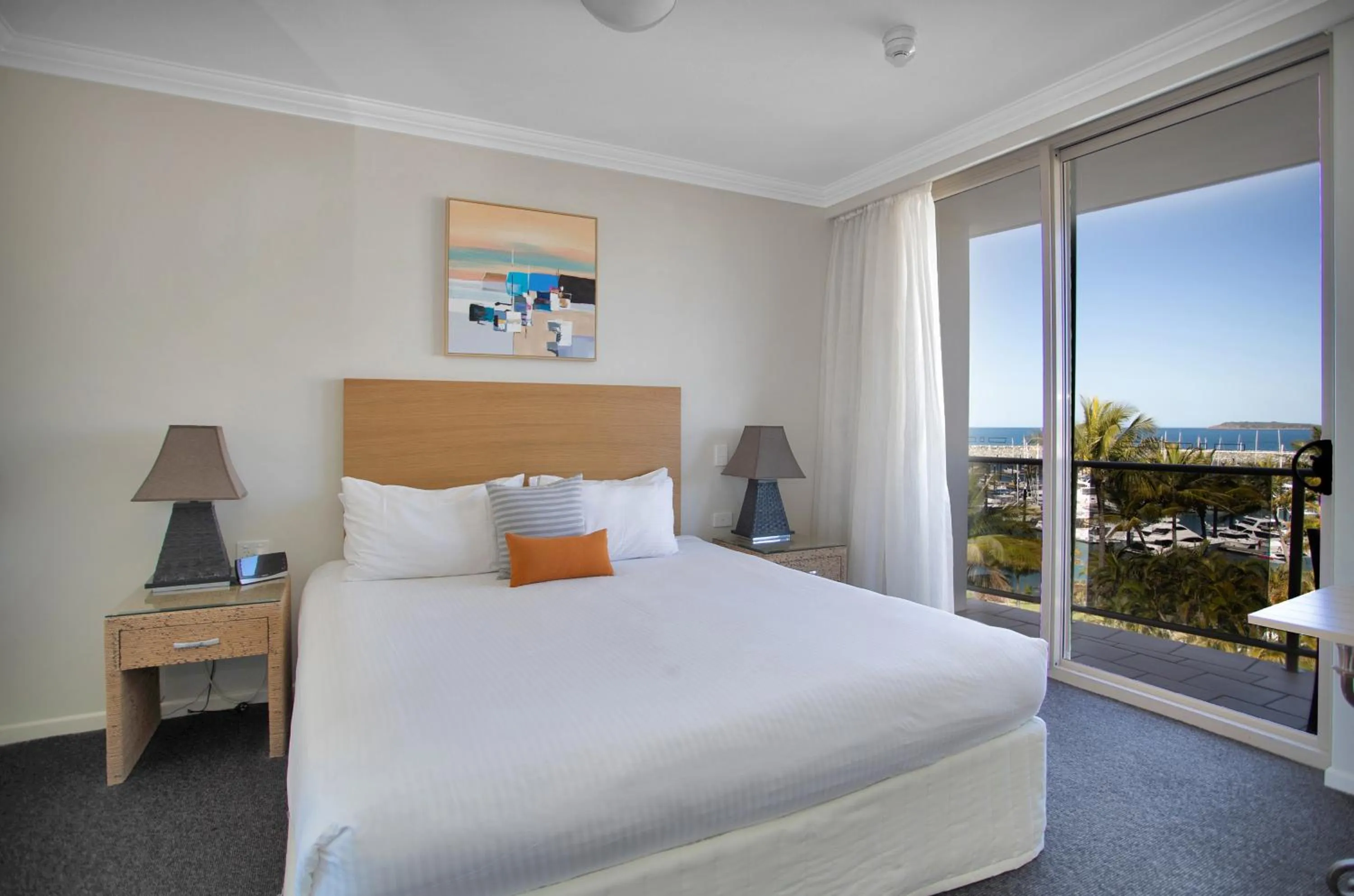 Balcony/Terrace, Bed in Mantra Mackay
